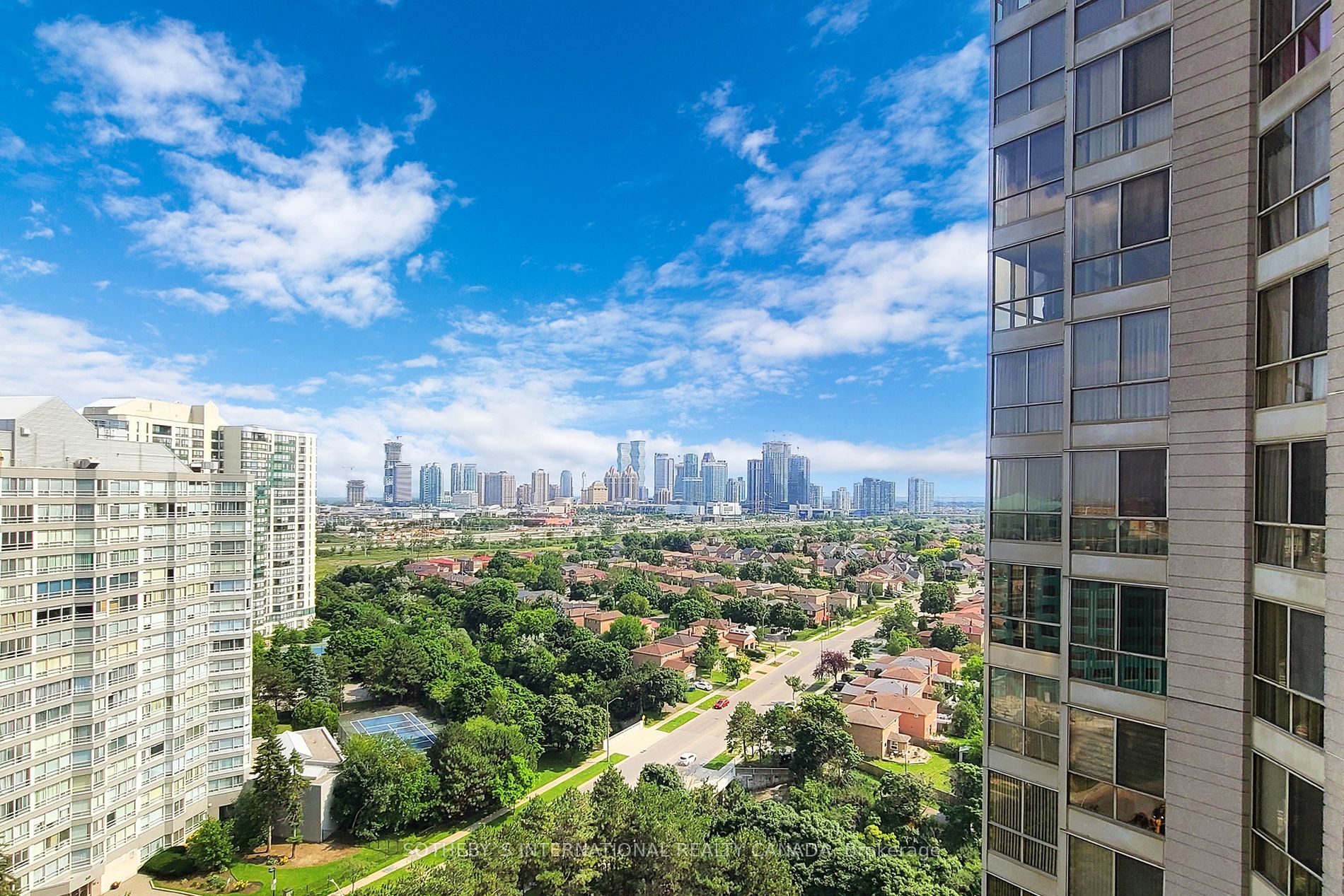 55 Kingsbridge Garden Circle, #1707