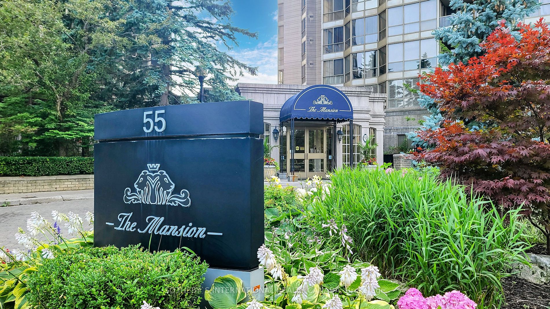 55 Kingsbridge Garden Circle, #1707