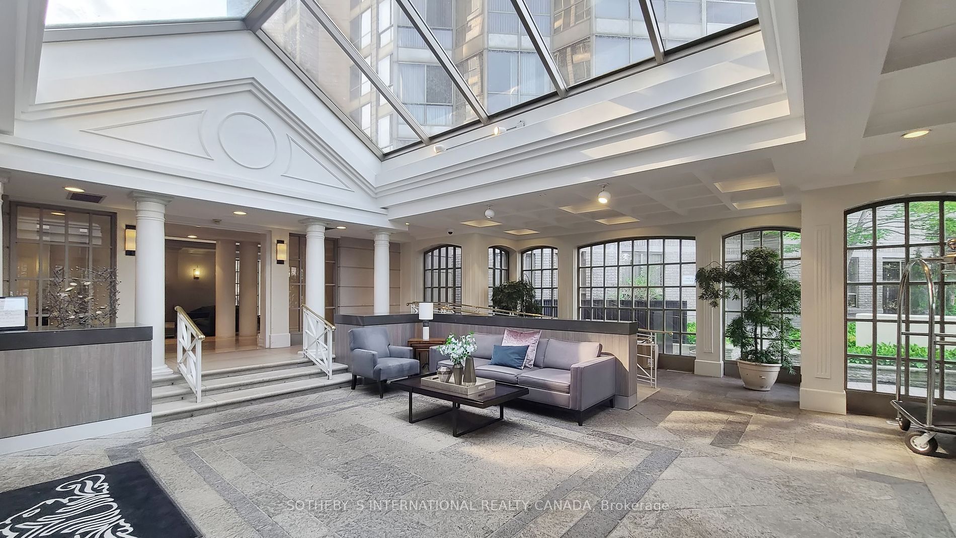 55 Kingsbridge Garden Circle, #1707