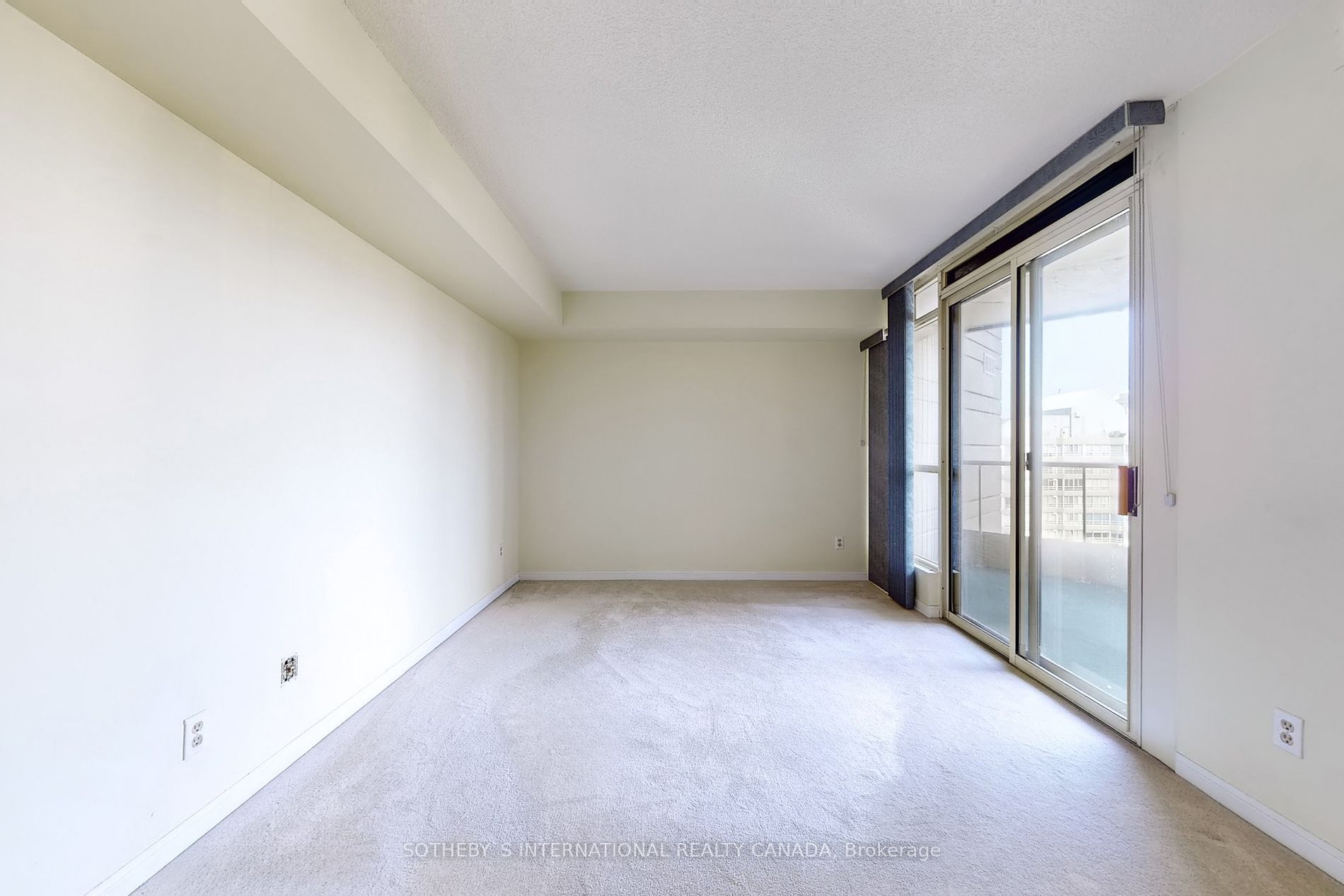 55 Kingsbridge Garden Circle, #1707