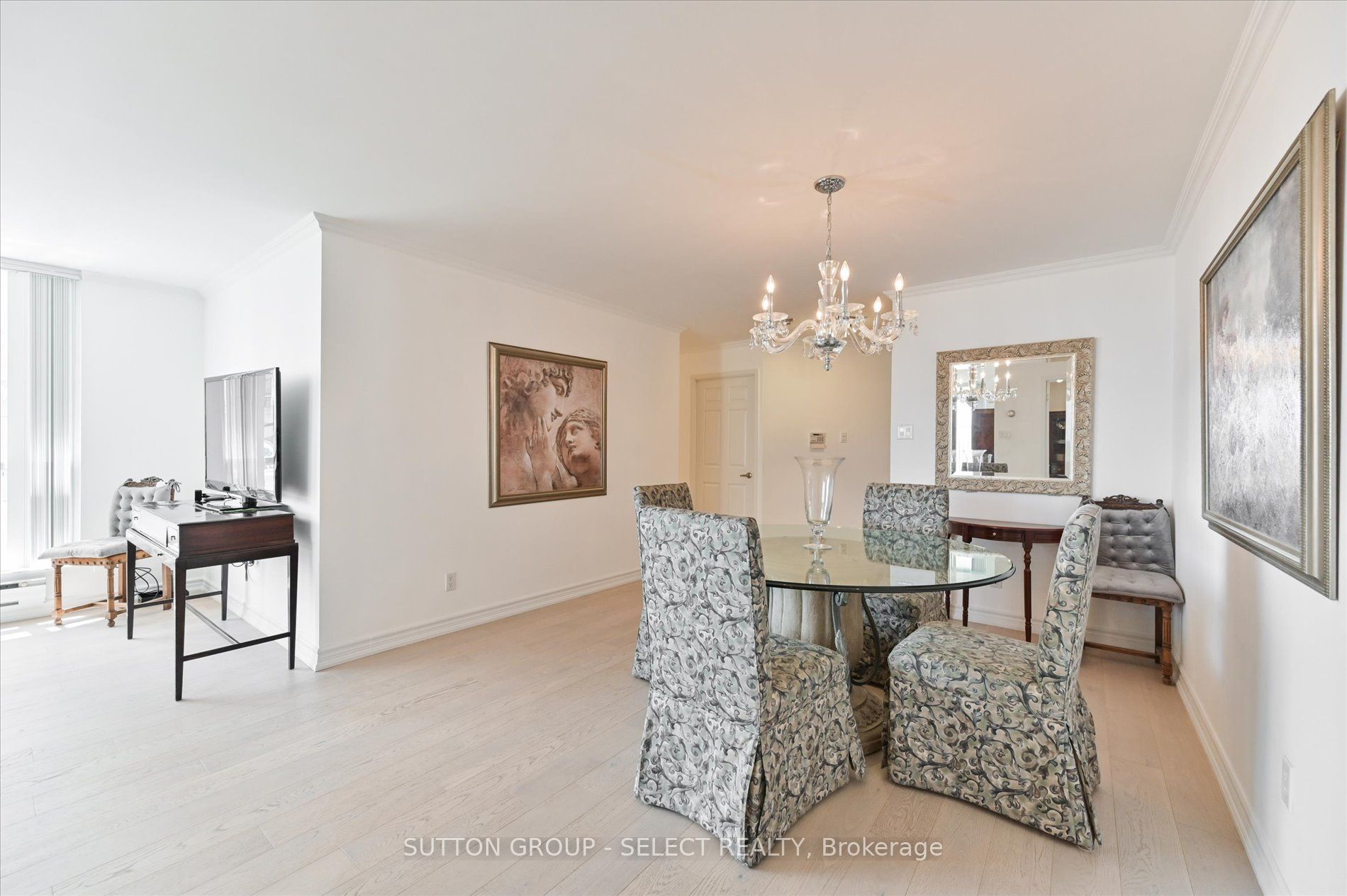 2285 Lake Shore Blvd W, #414