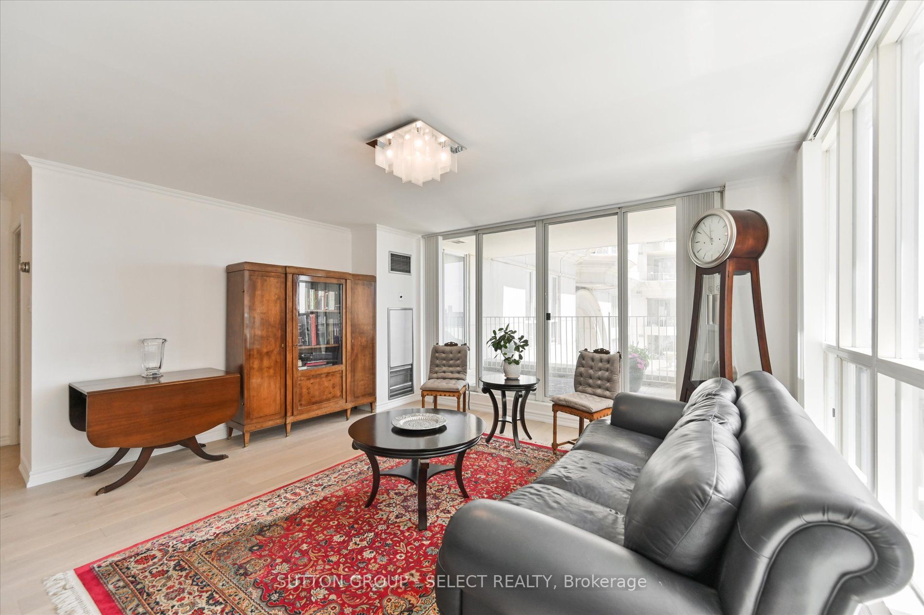 2285 Lake Shore Blvd W, #414