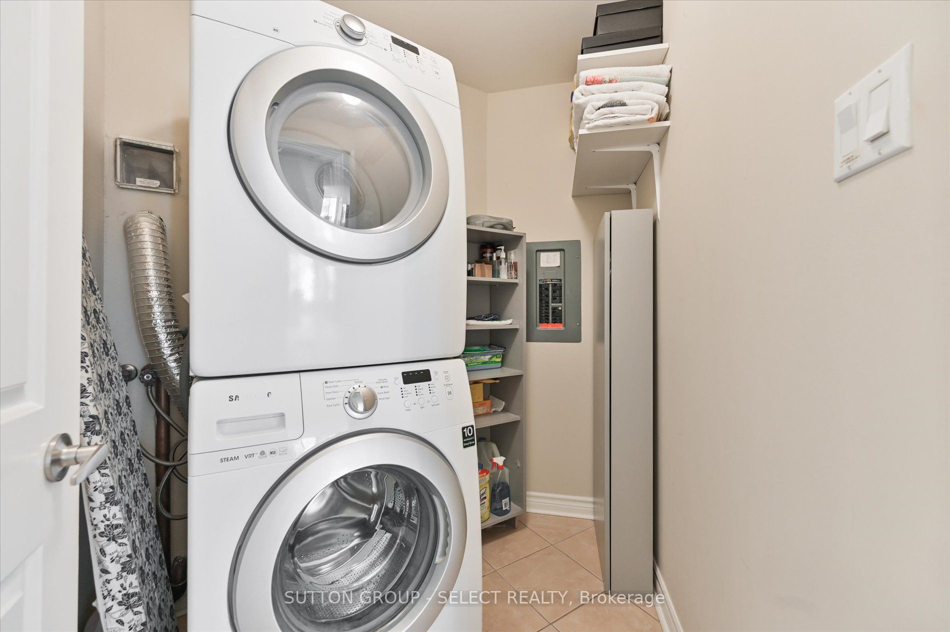 2285 Lake Shore Blvd W, #414