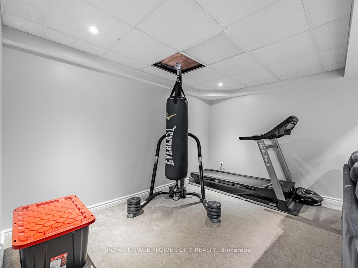 750 Burnhamthorpe Road E, #31
