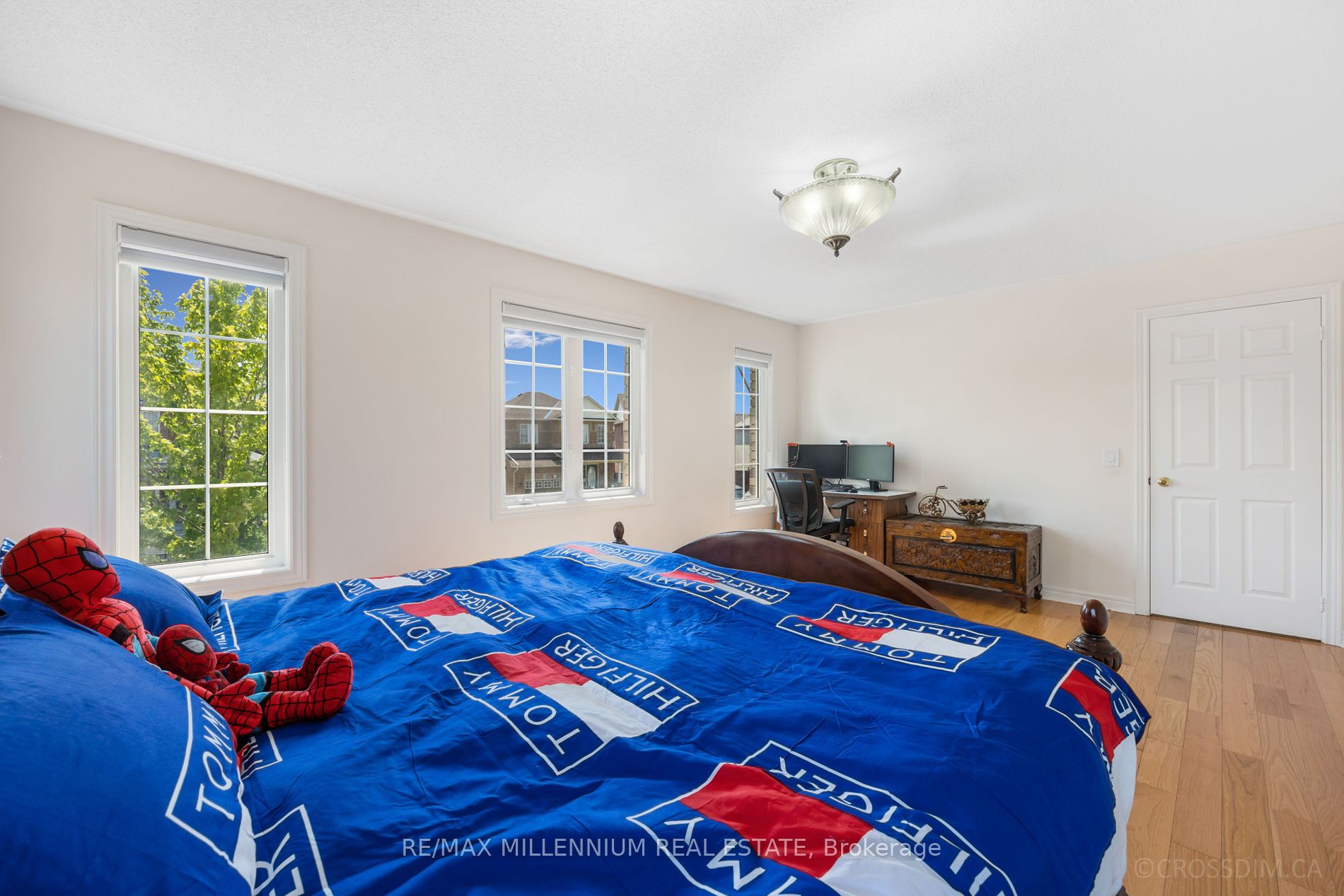 25 Trevino Crescent