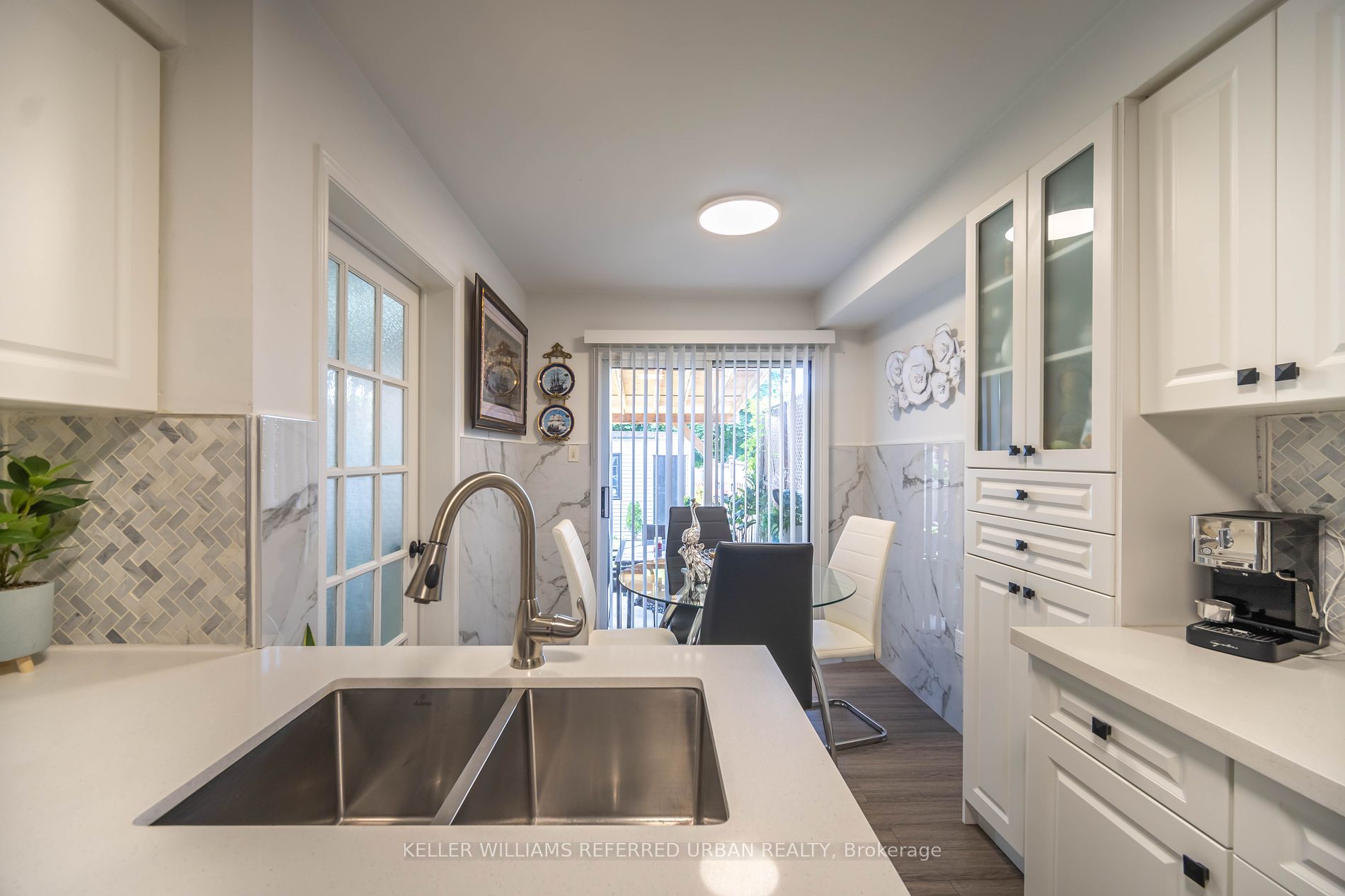 138 Rainforest Dr