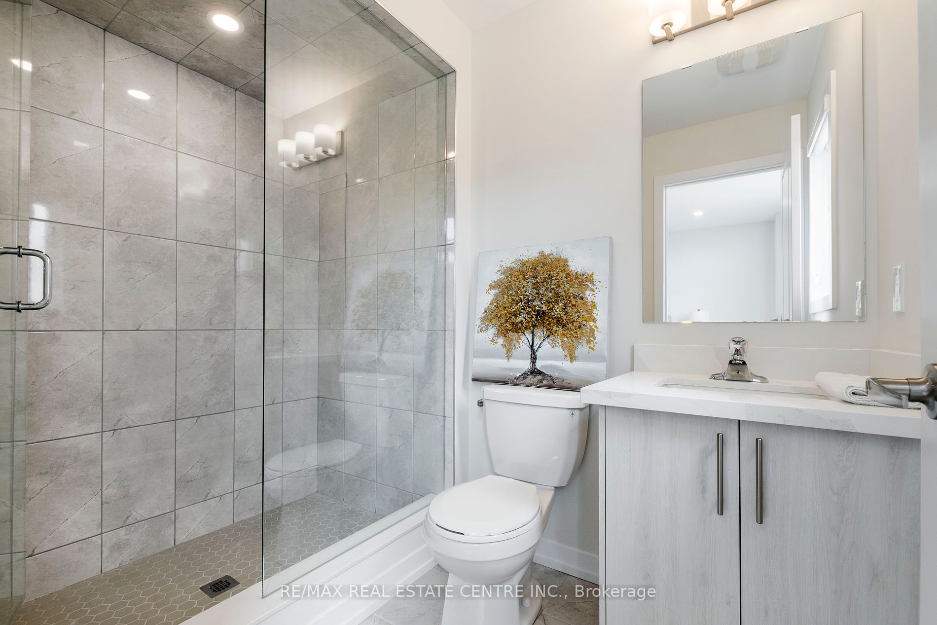 1535 Wellwood Terr