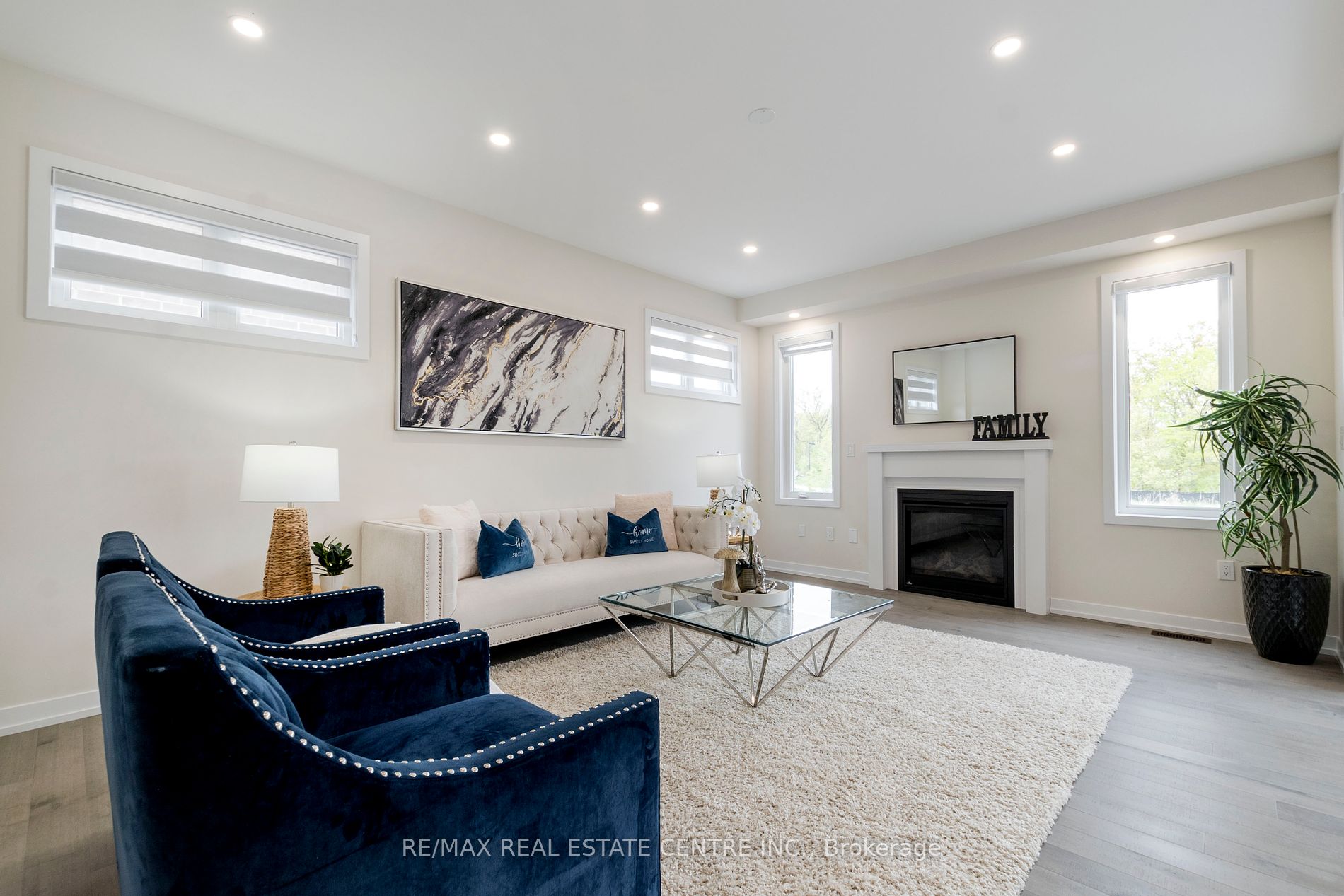 1535 Wellwood Terr
