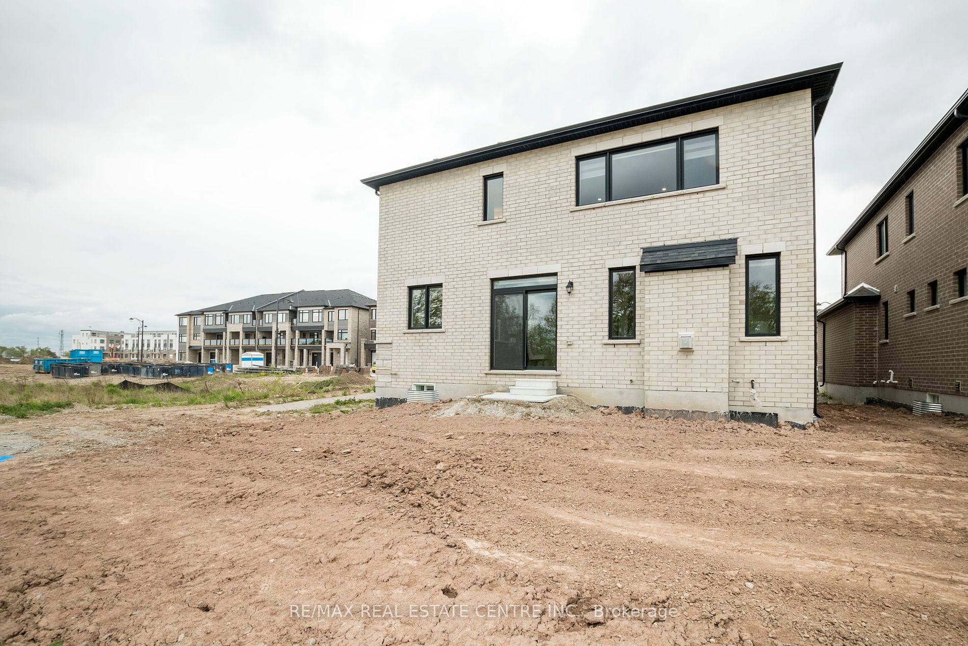 1535 Wellwood Terr