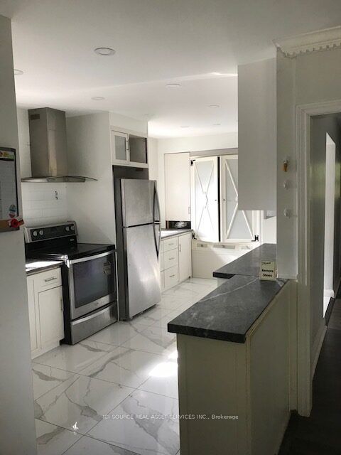 90 Flamborough Drive