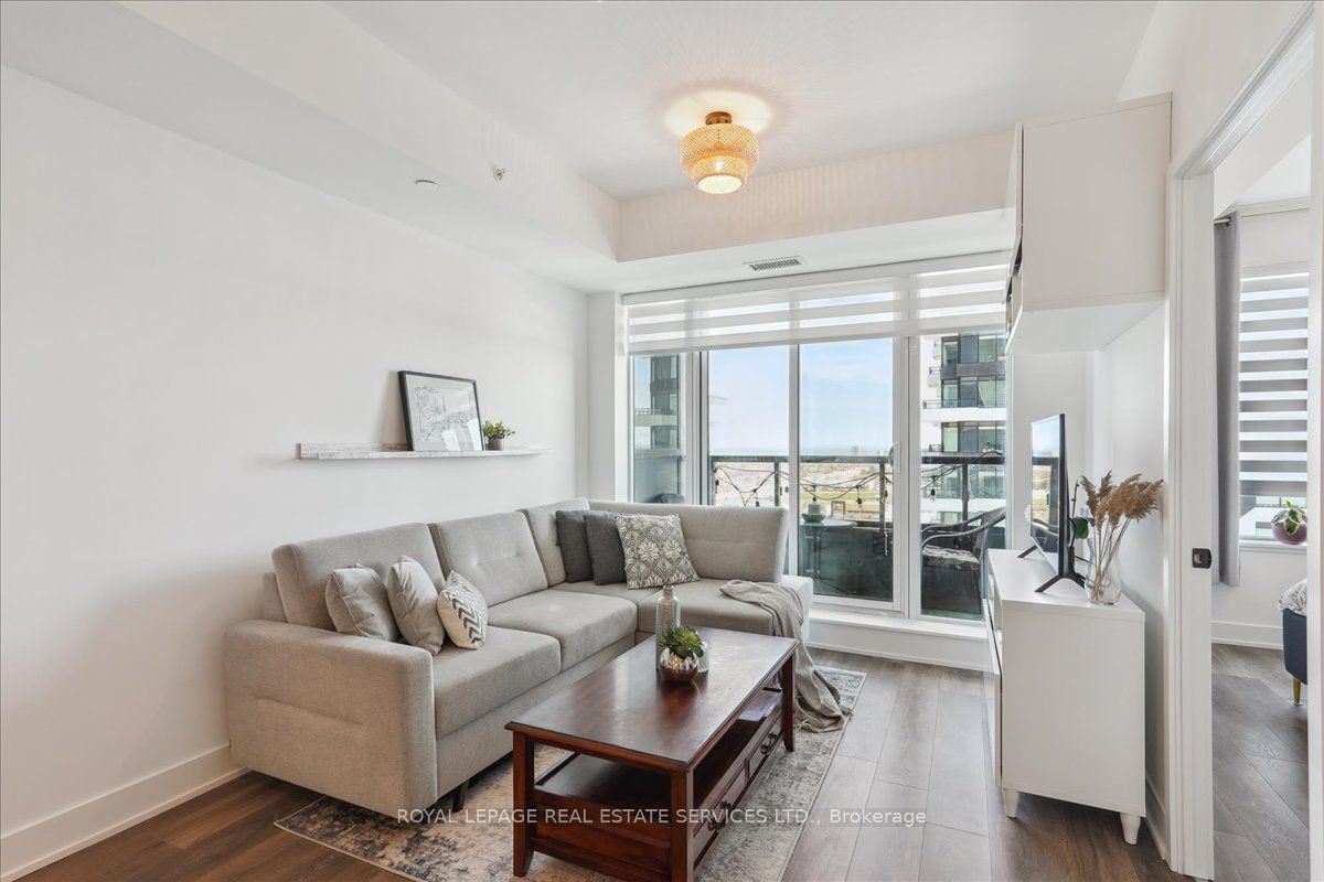 2489 Taunton Rd, #1112