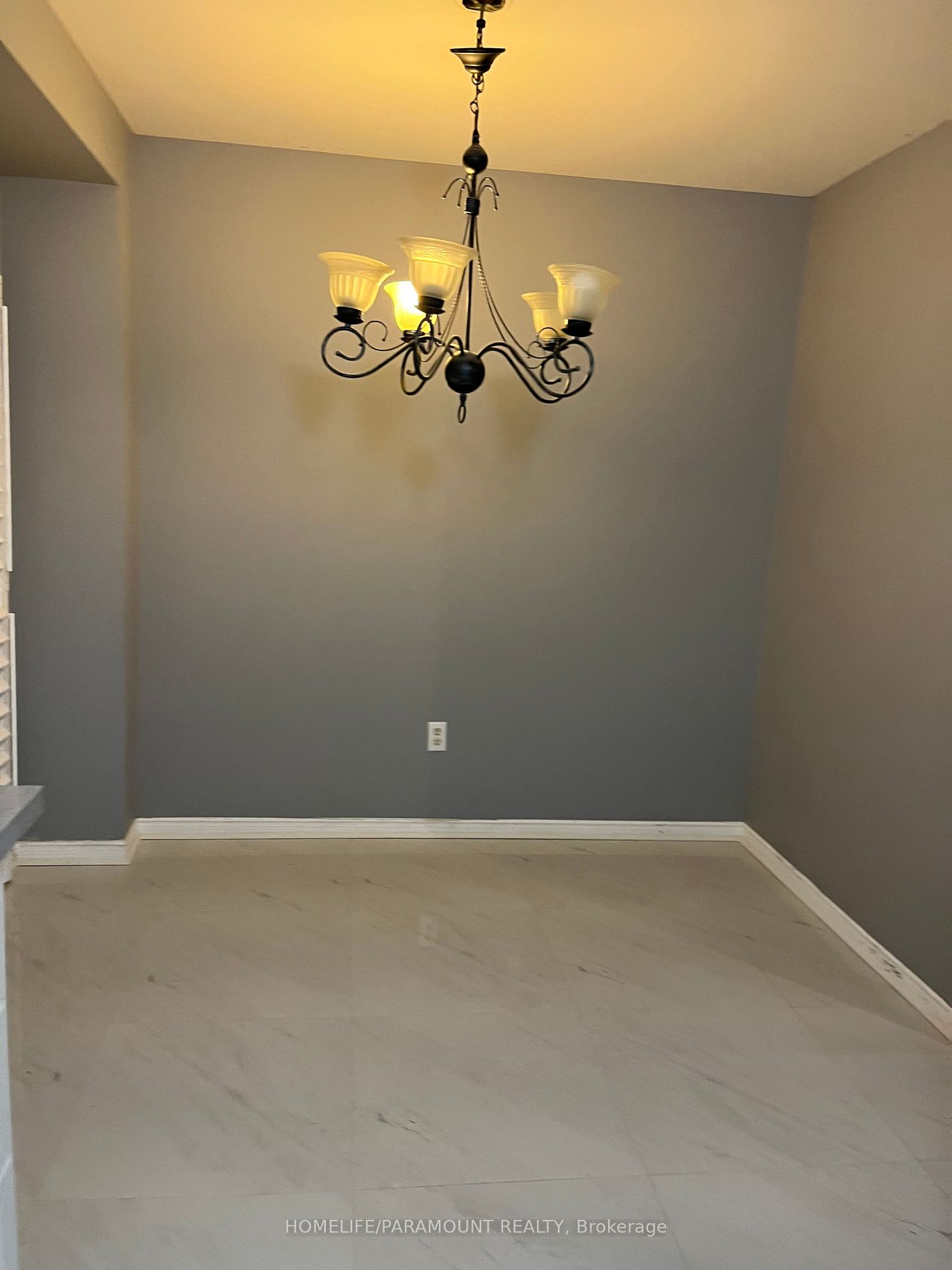 27 Lonestar Crescent