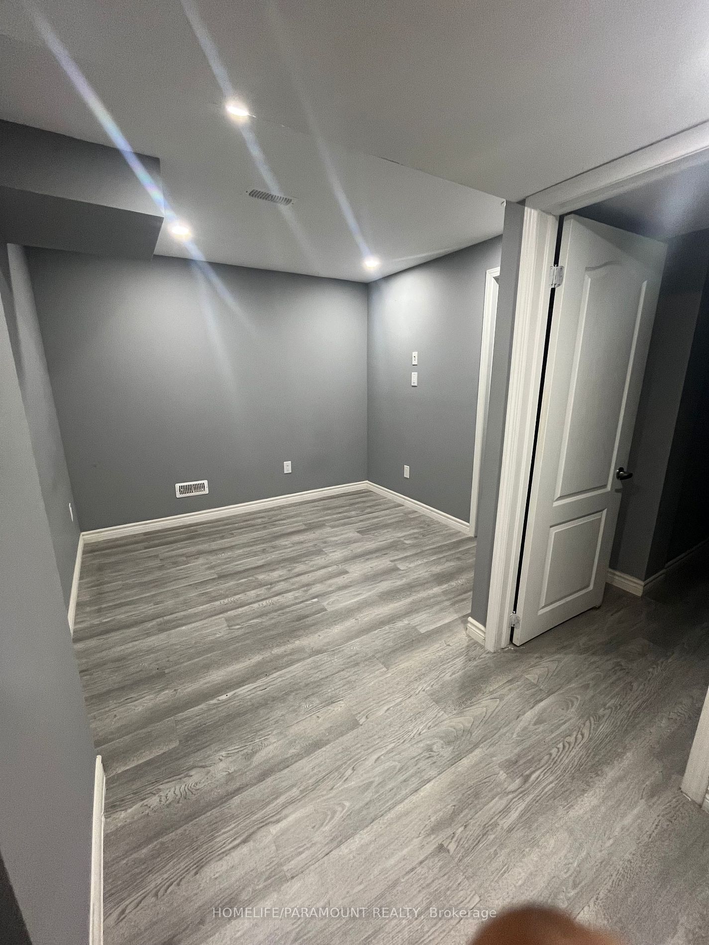 27 Lonestar Crescent