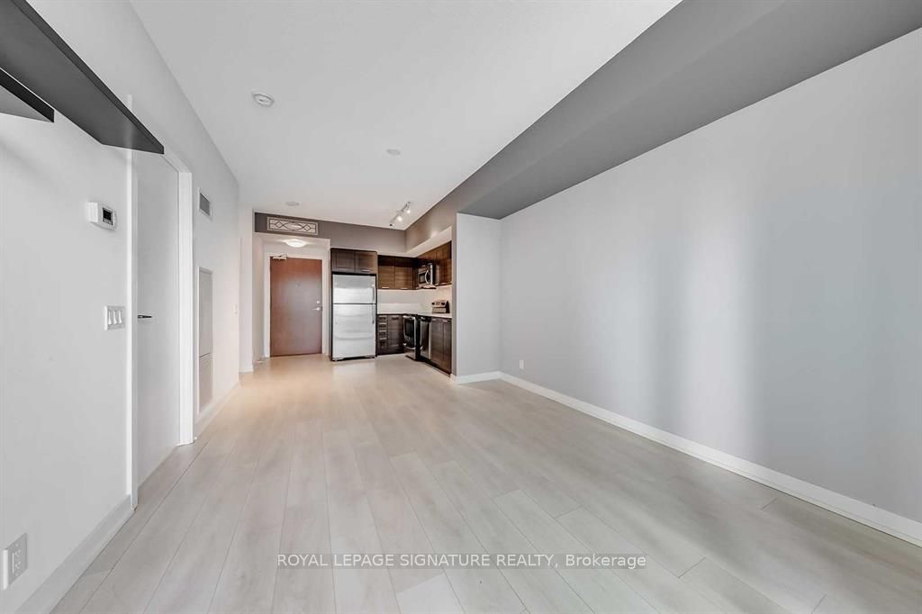2200 Lakeshore Boulevard #1003
