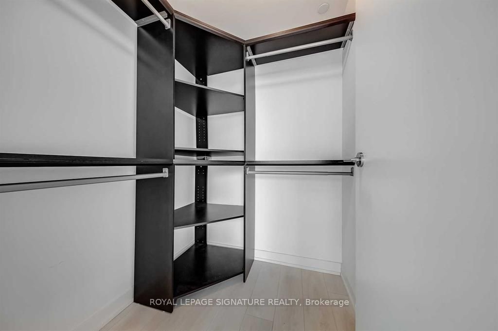 2200 Lakeshore Boulevard #1003