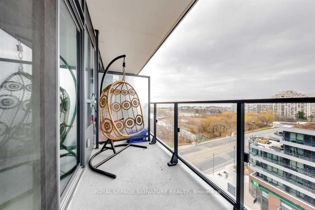 2200 Lakeshore Boulevard #1003
