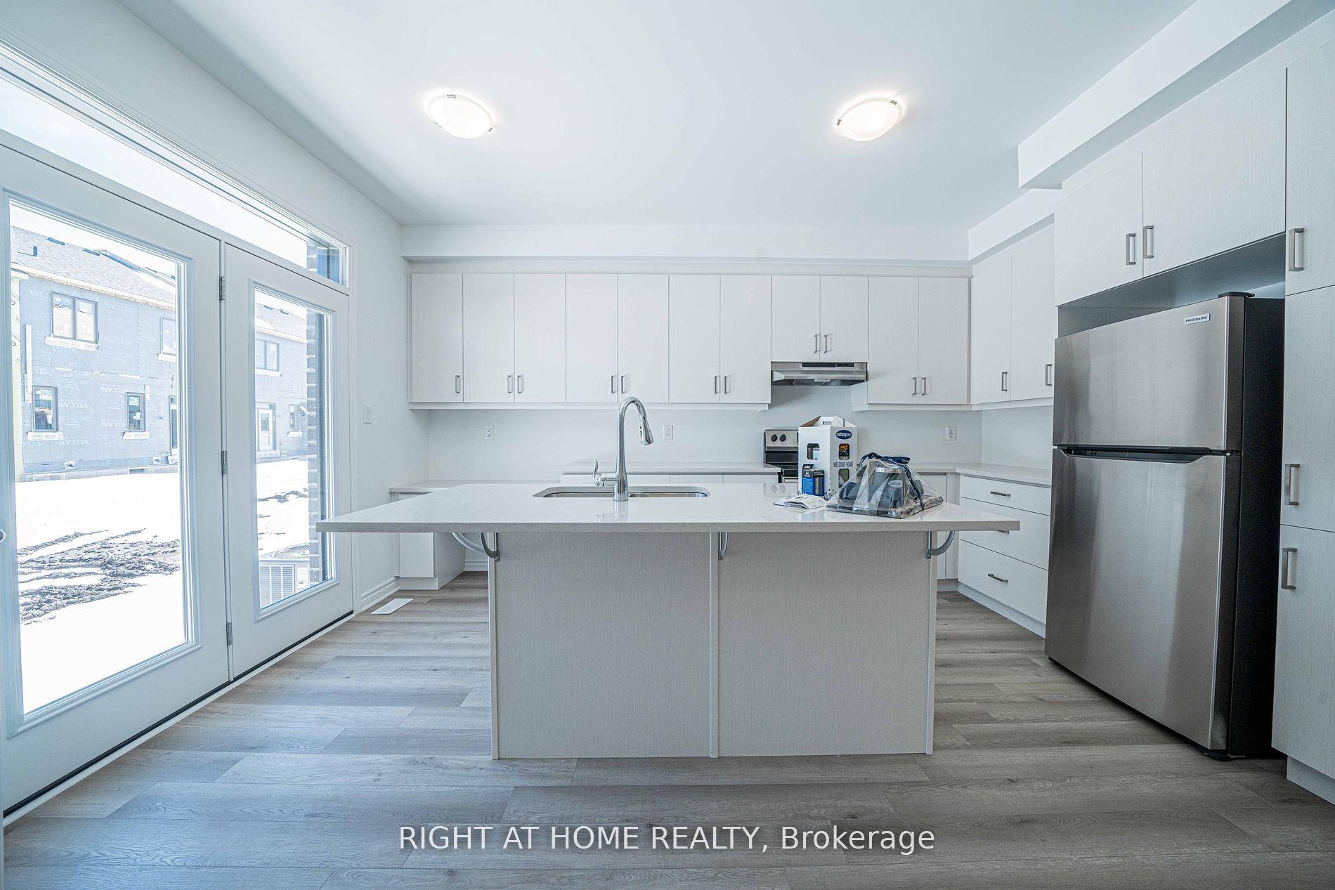1200 Anson Gate