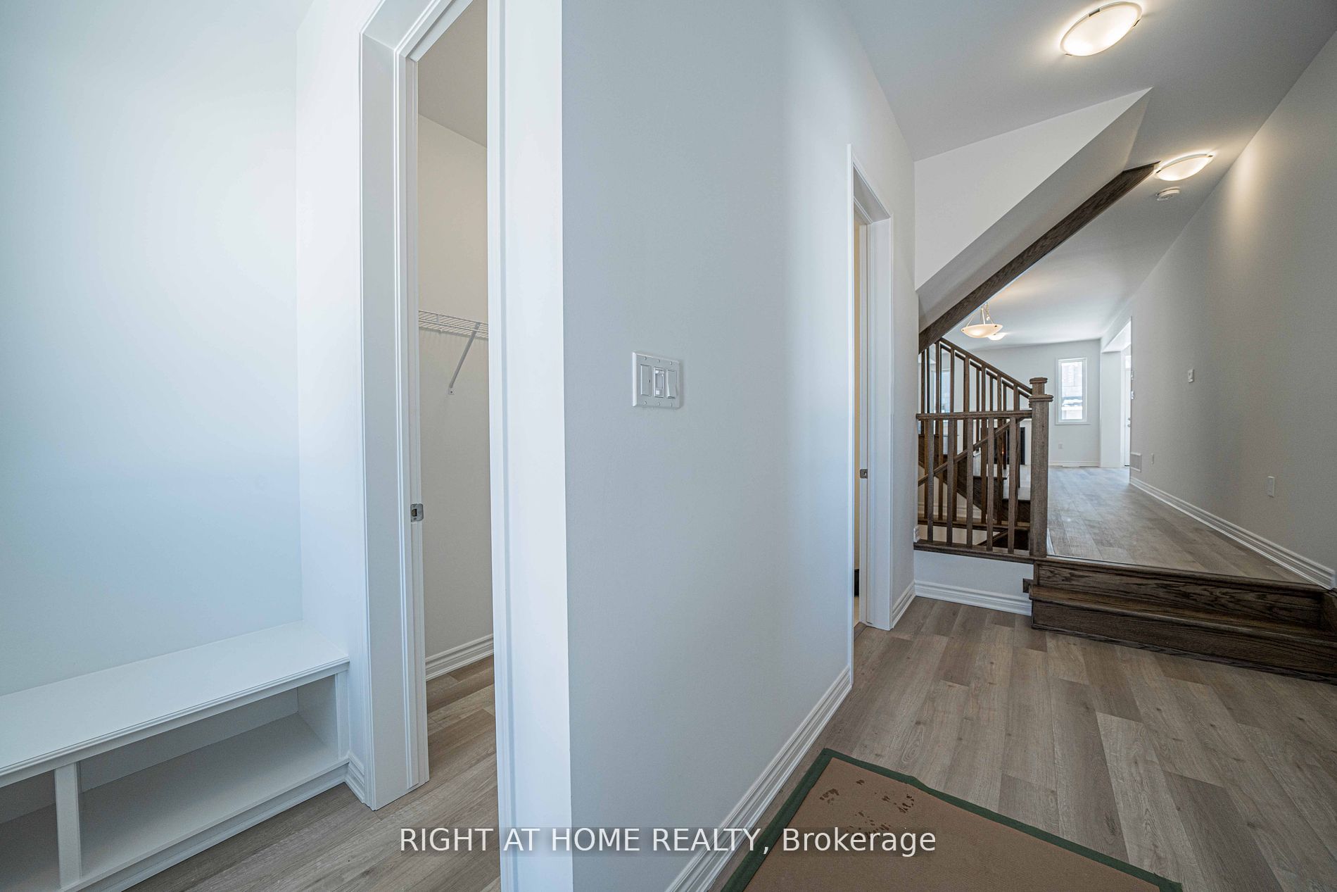 1200 Anson Gate