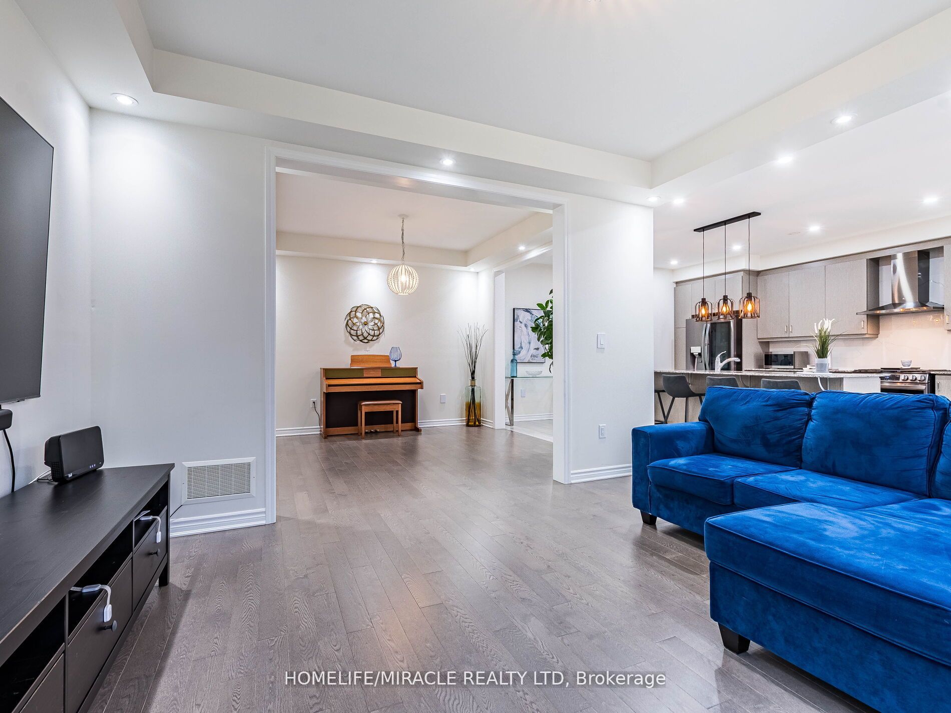 10 Speckled Alder Street