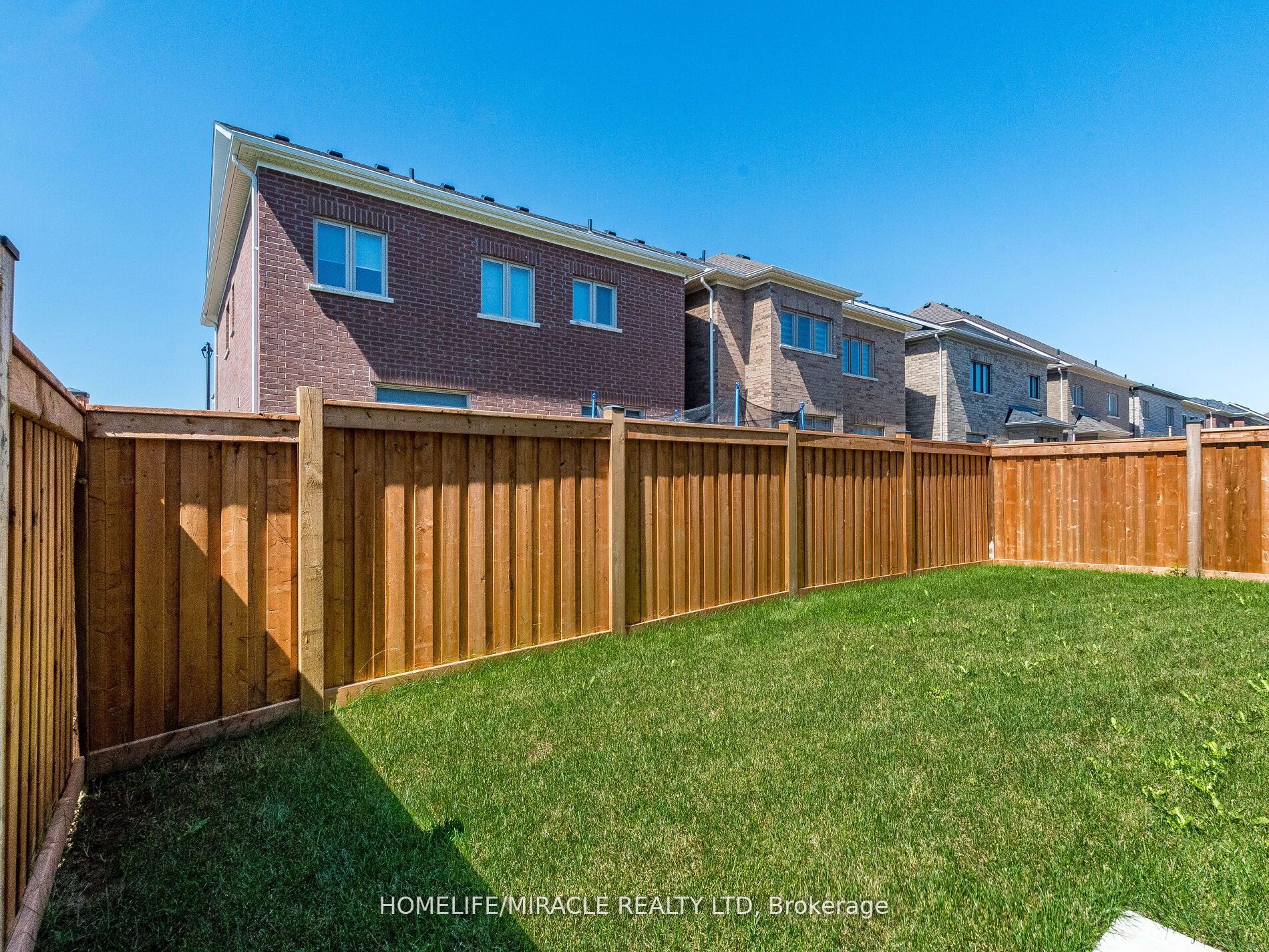 10 Speckled Alder Street