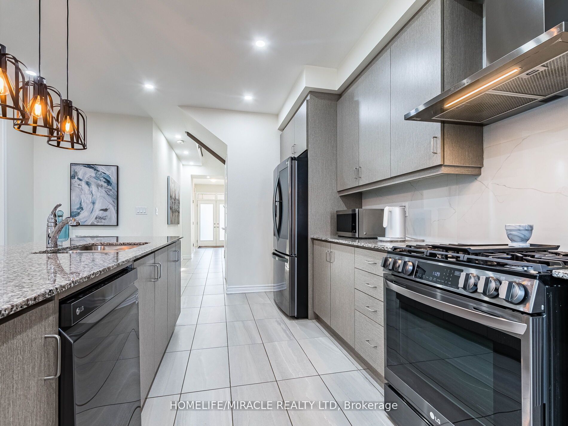 10 Speckled Alder Street