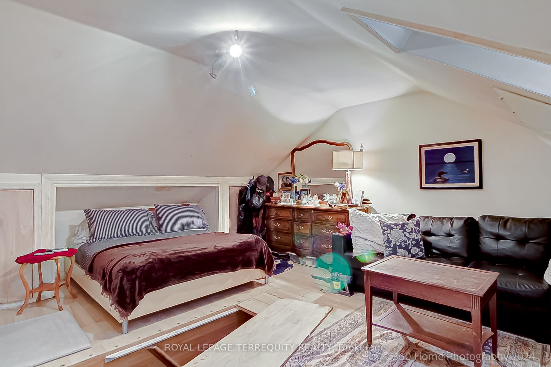 10 Burnfield Ave