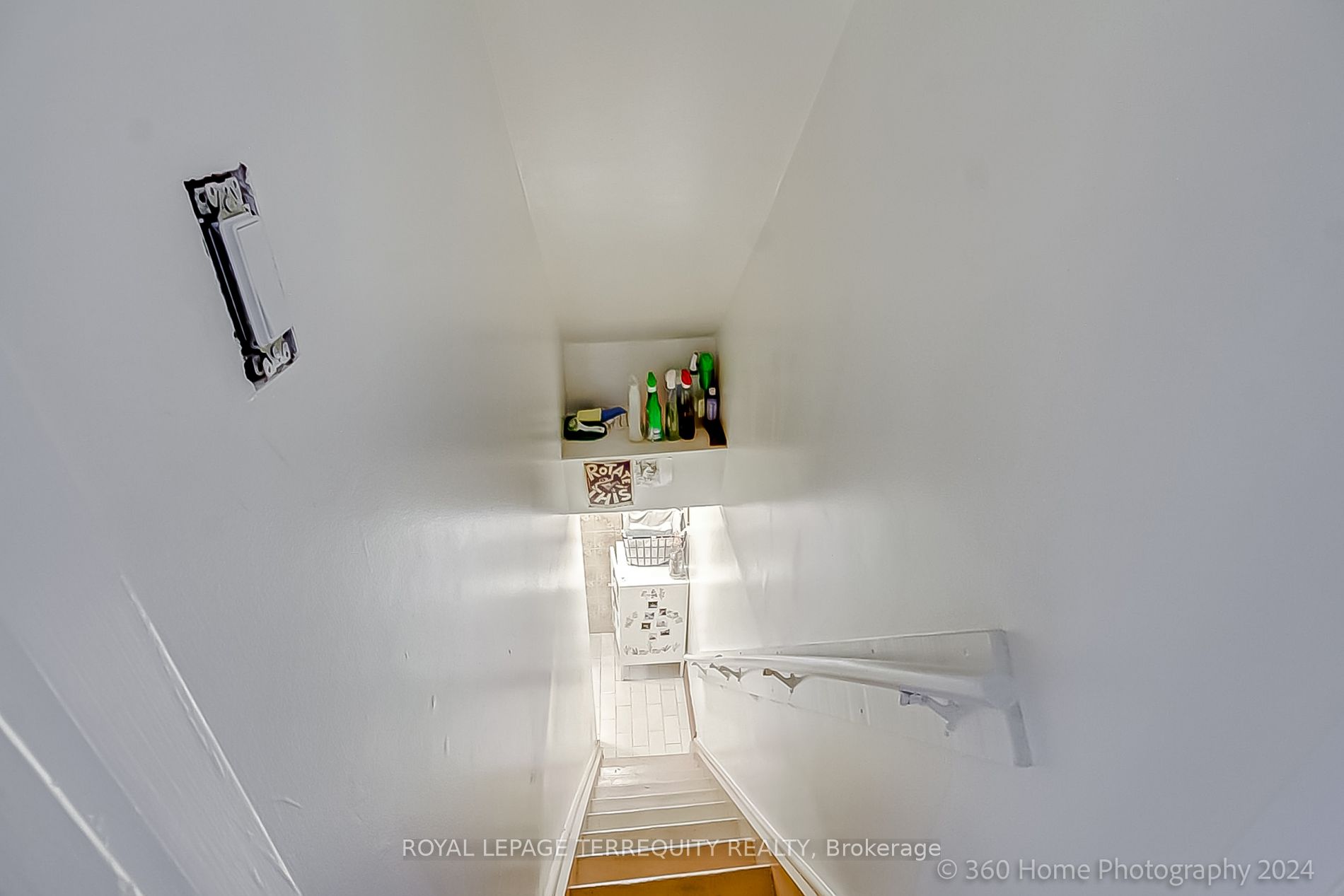 10 Burnfield Ave
