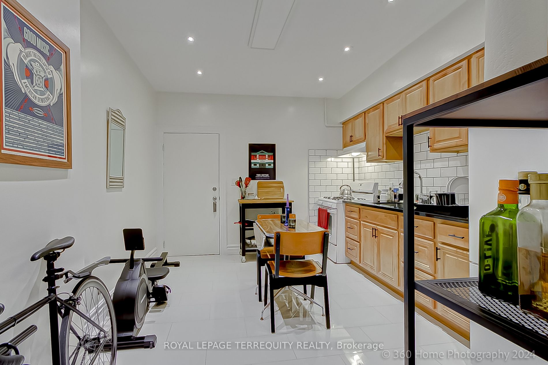 10 Burnfield Ave