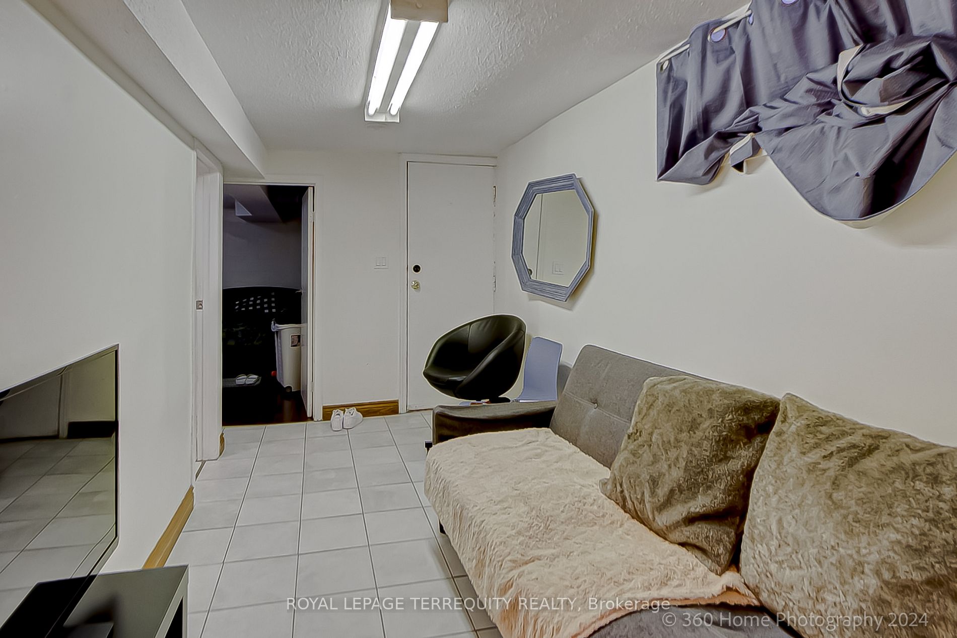 10 Burnfield Ave