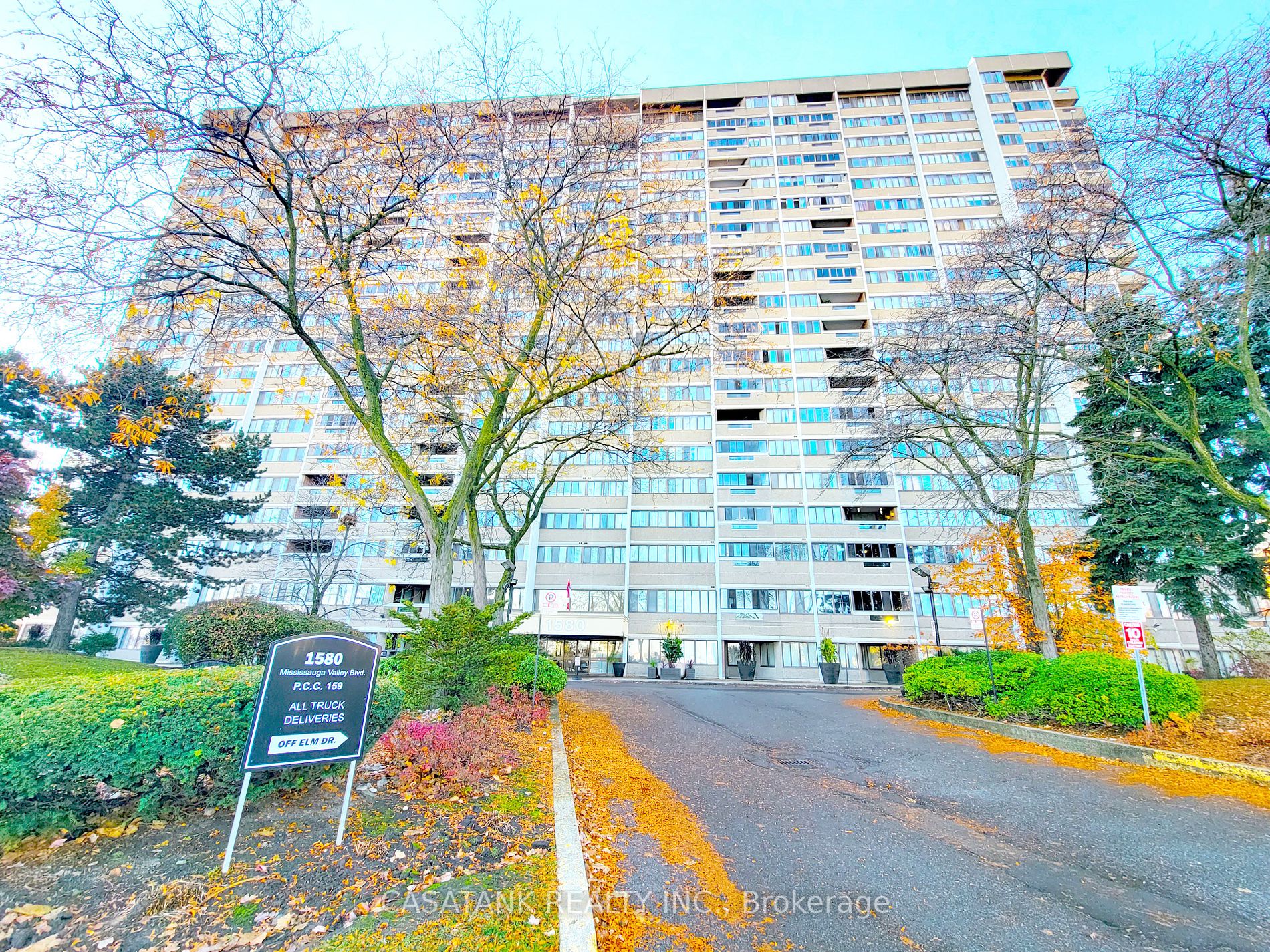 1580 Mississauga Valley Blvd, #103