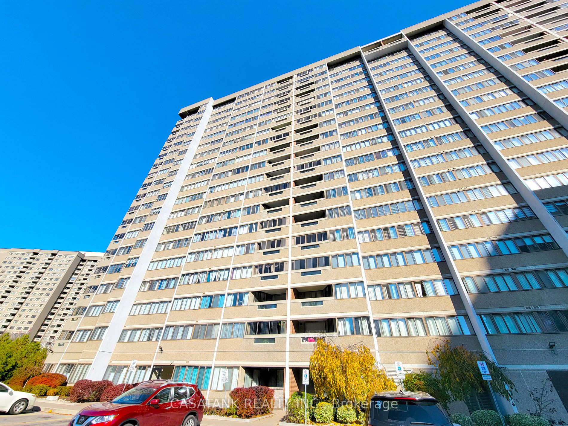 1580 Mississauga Valley Blvd, #103