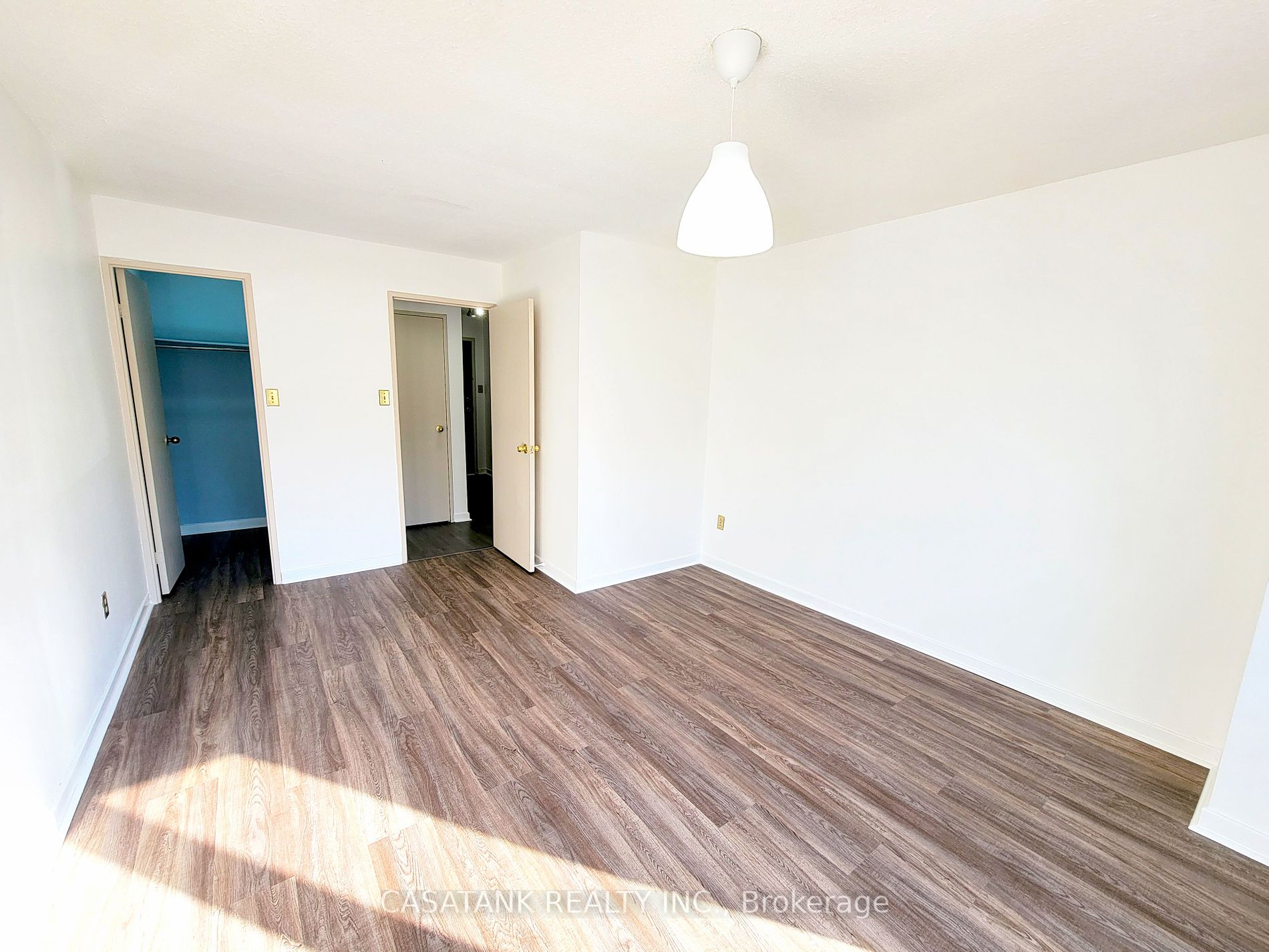 1580 Mississauga Valley Blvd, #103