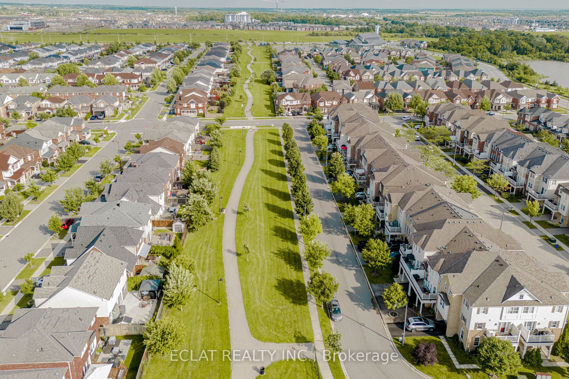 925 Burrows Gate