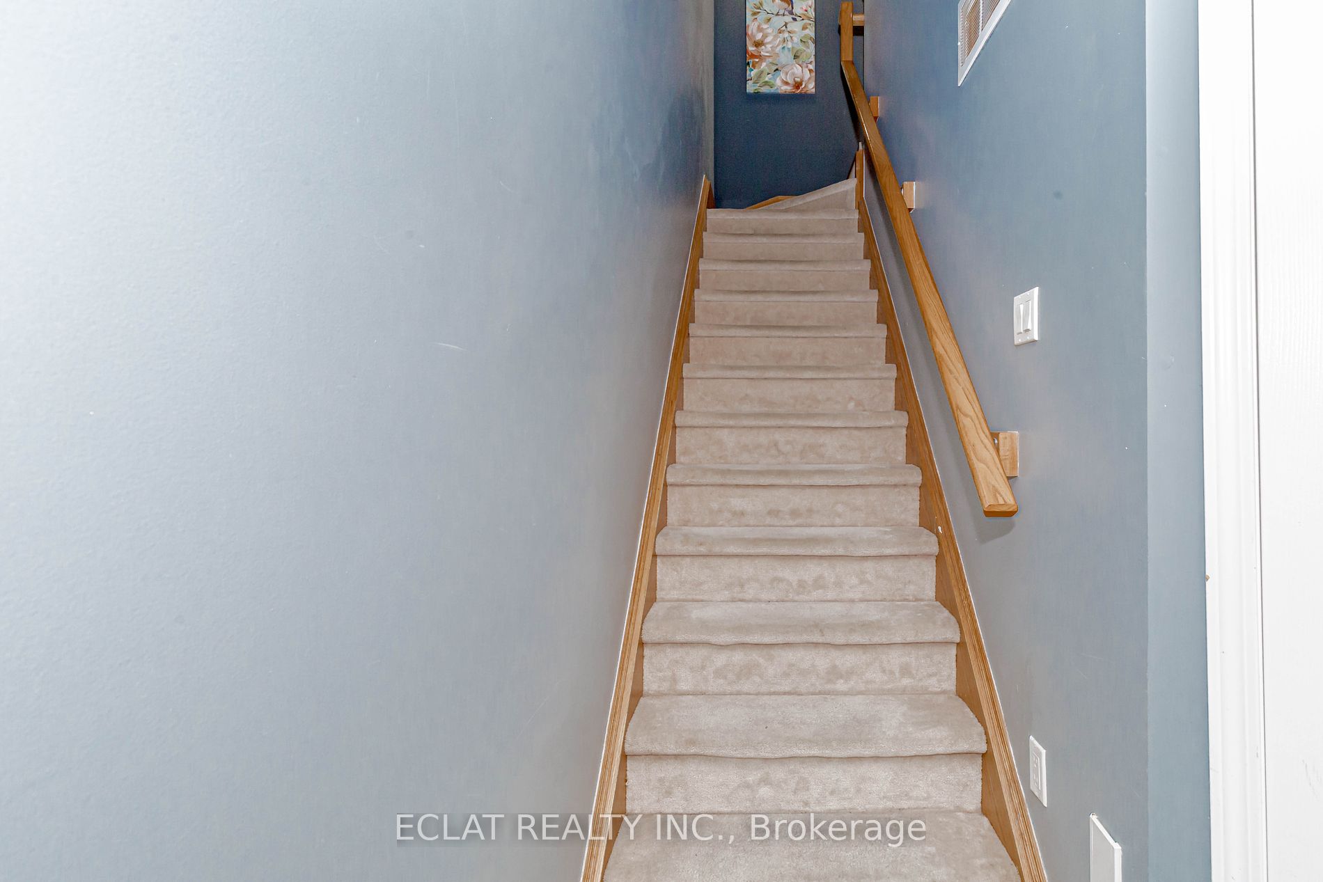 925 Burrows Gate