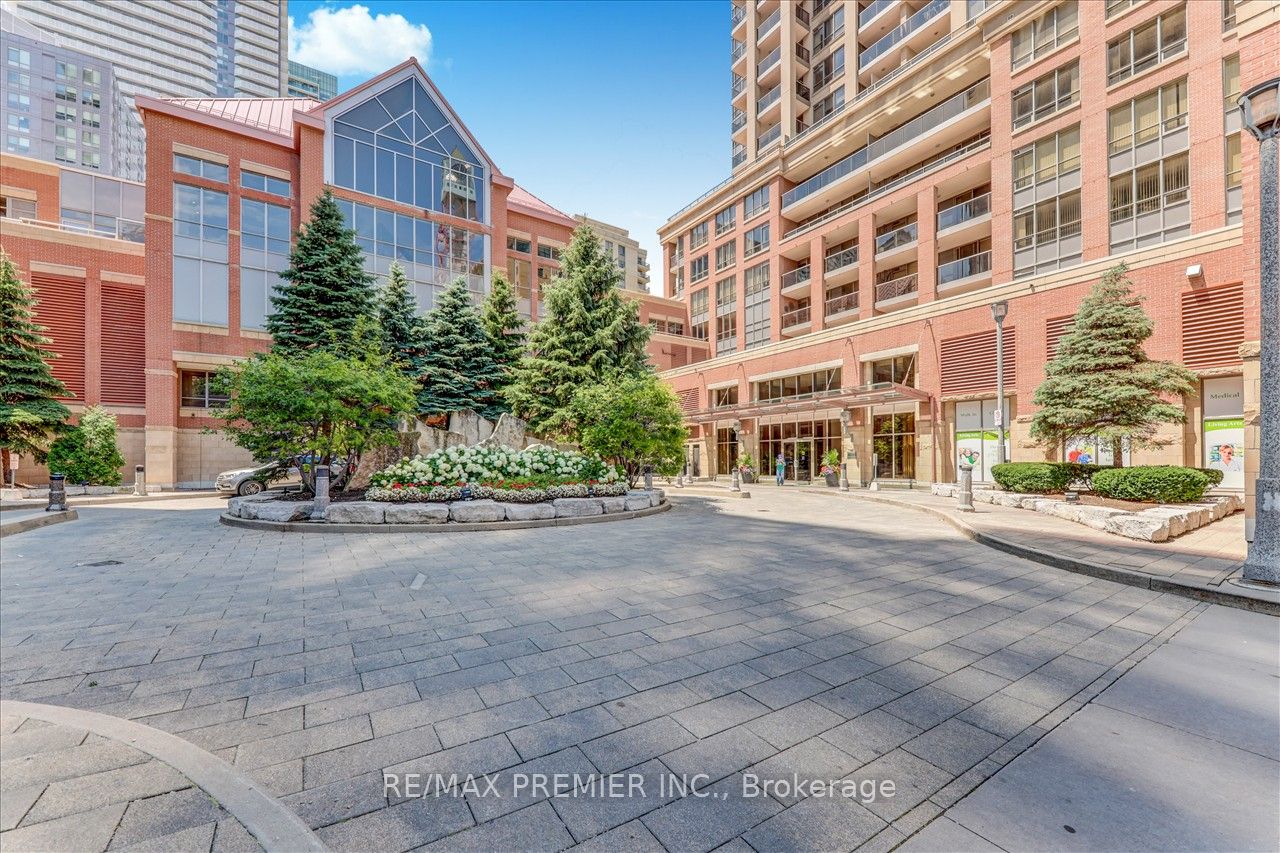 4090 Living Arts Dr, #2603