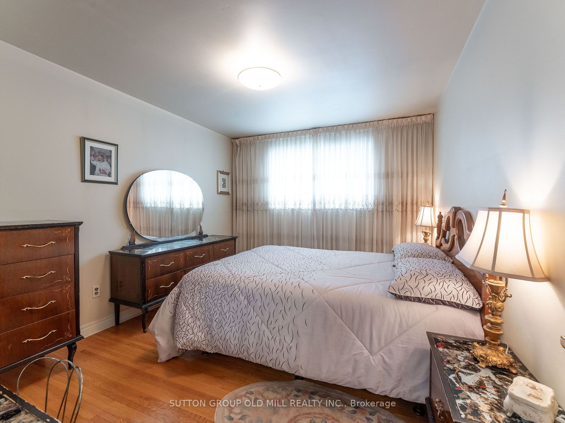 31 Demaris Ave