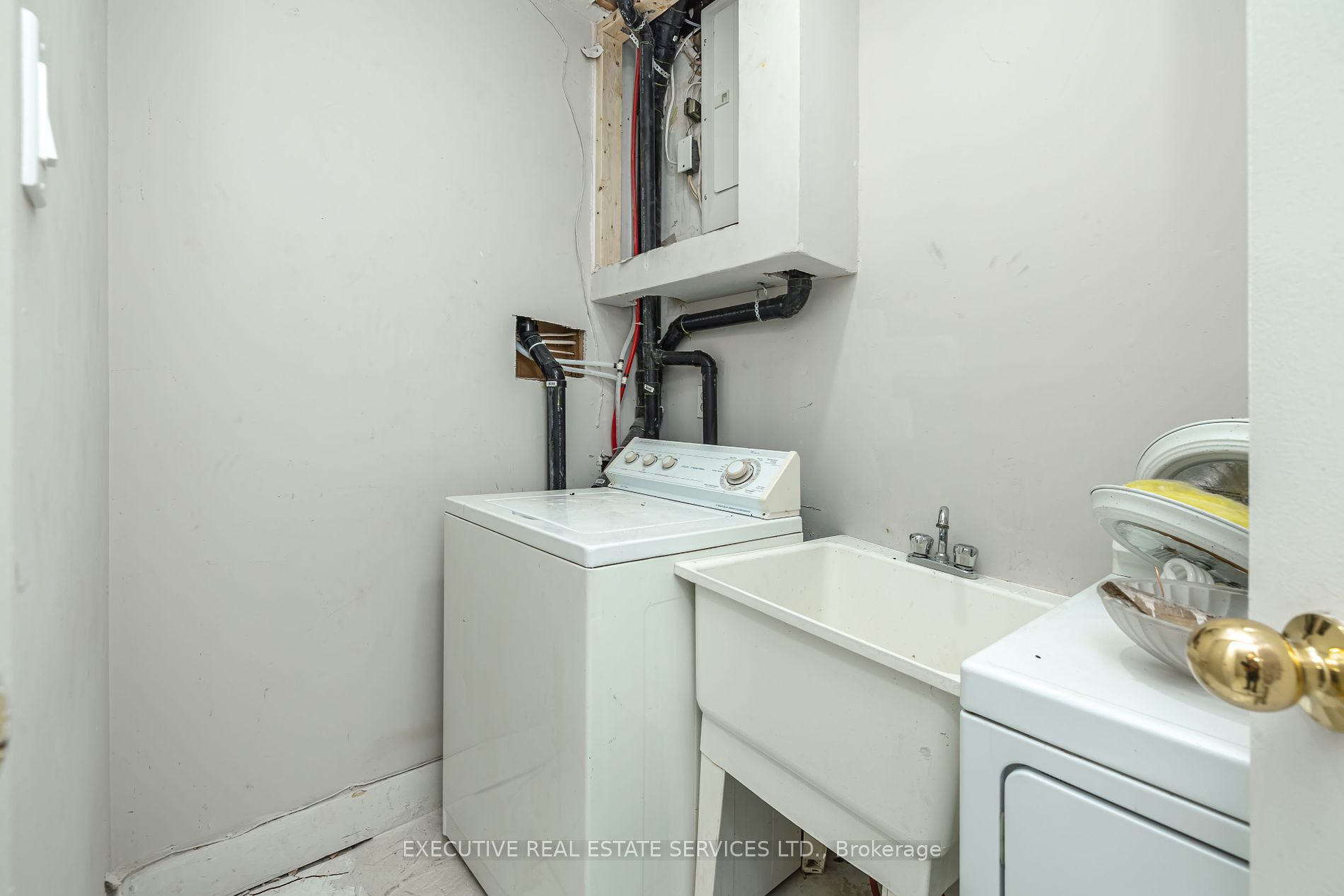 17 Judith Crescent