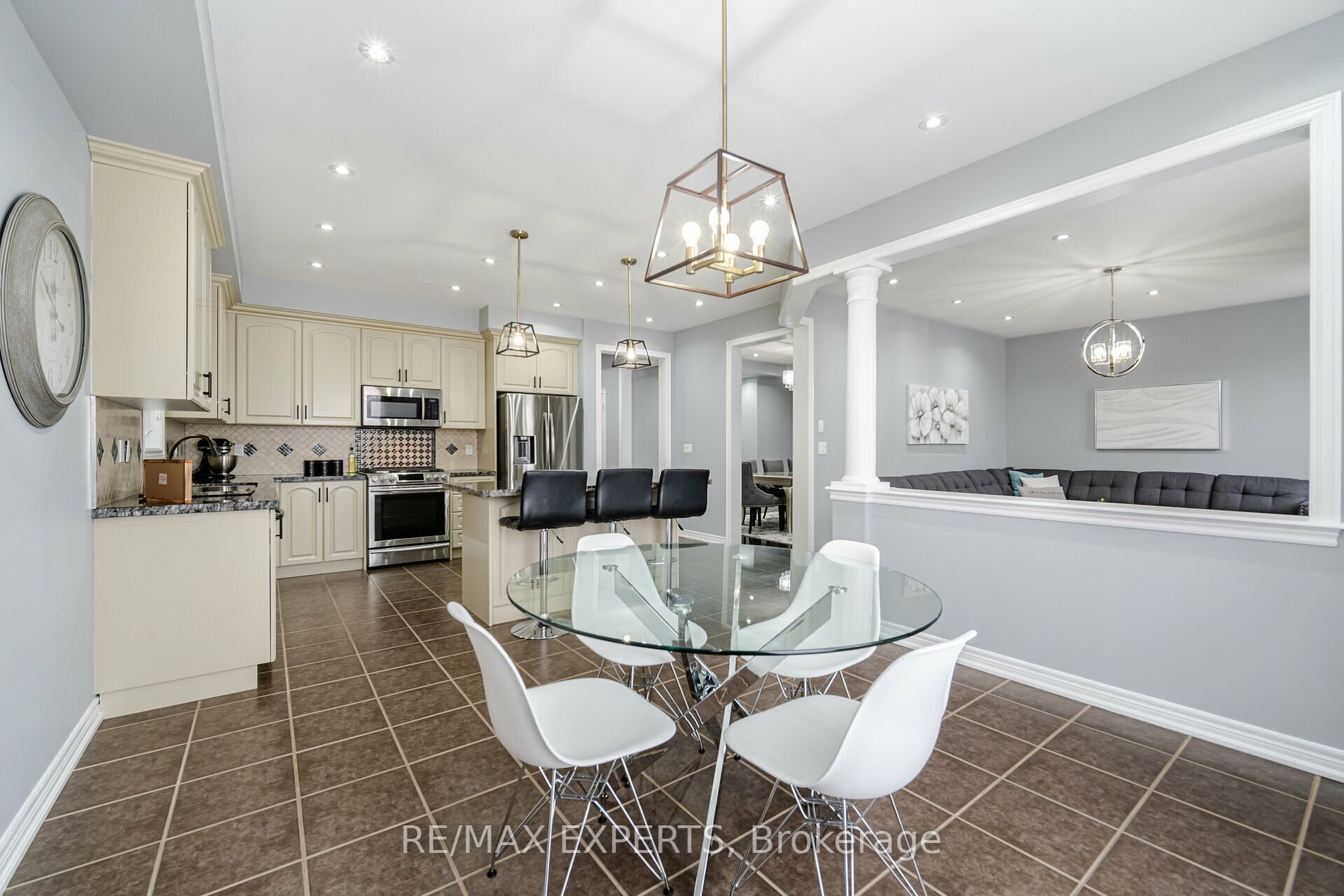 75 Durango Dr