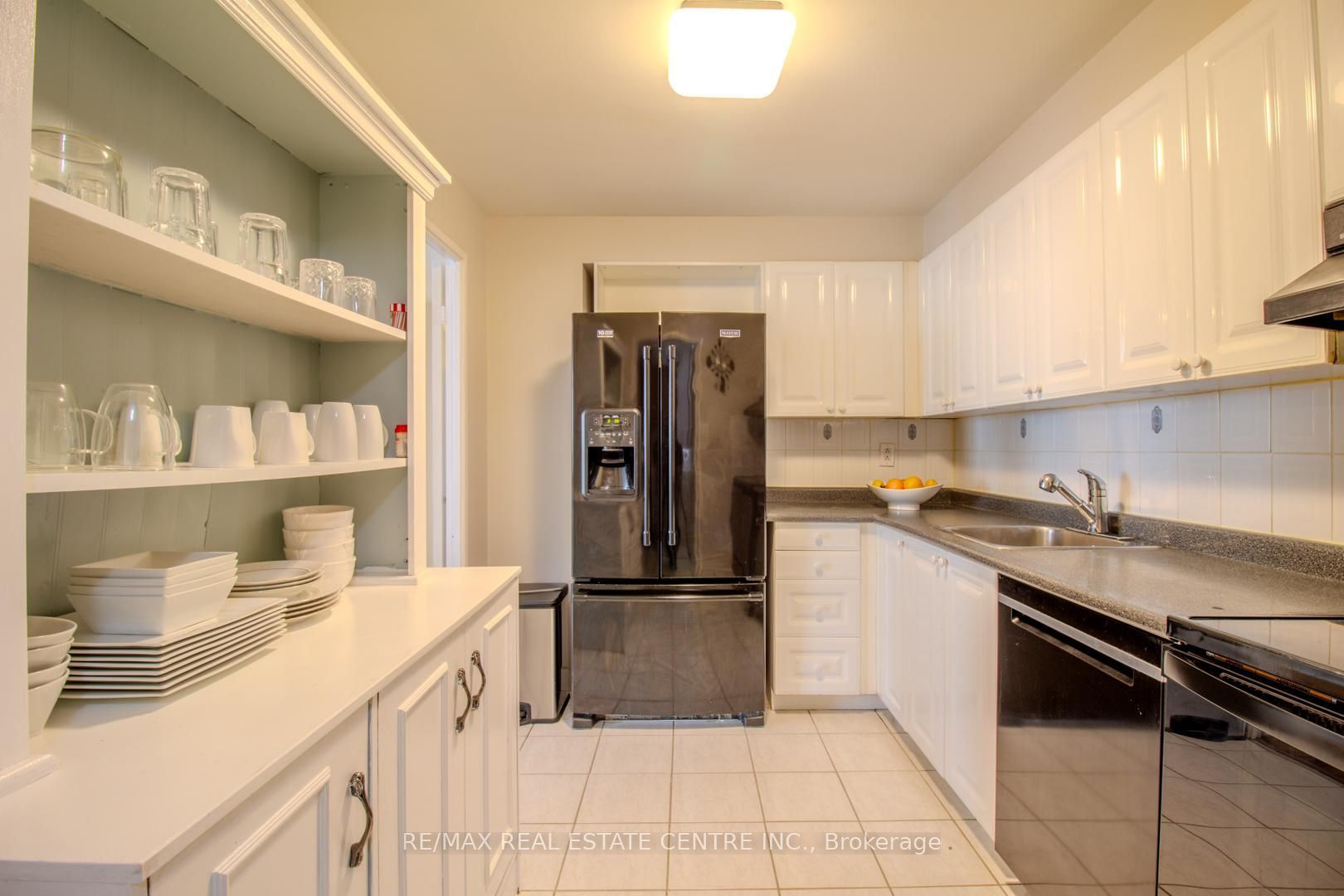1320 Mississauga Valley Blvd, #1012