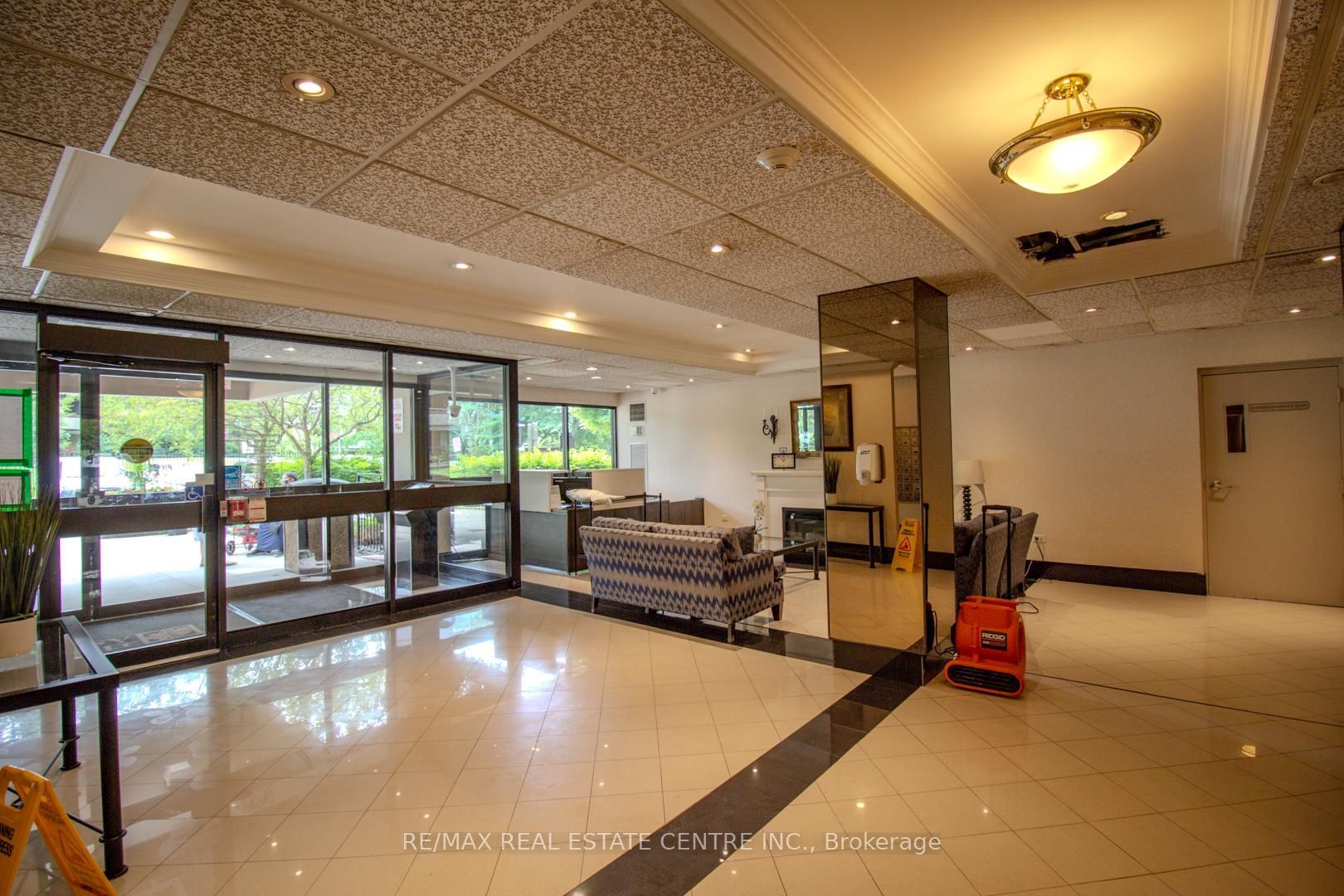 1320 Mississauga Valley Blvd, #1012