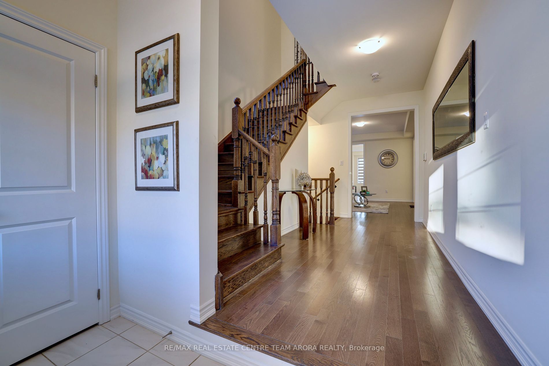 20 Fuller St