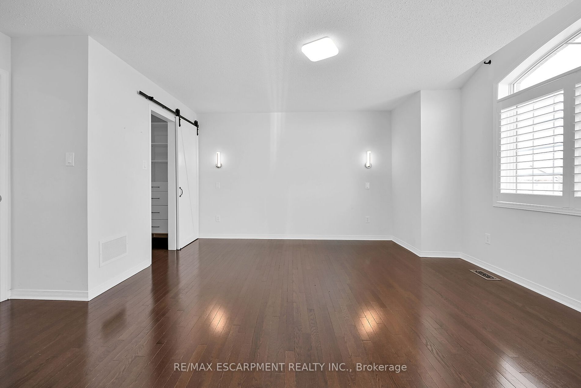 21 Chetholme Pl
