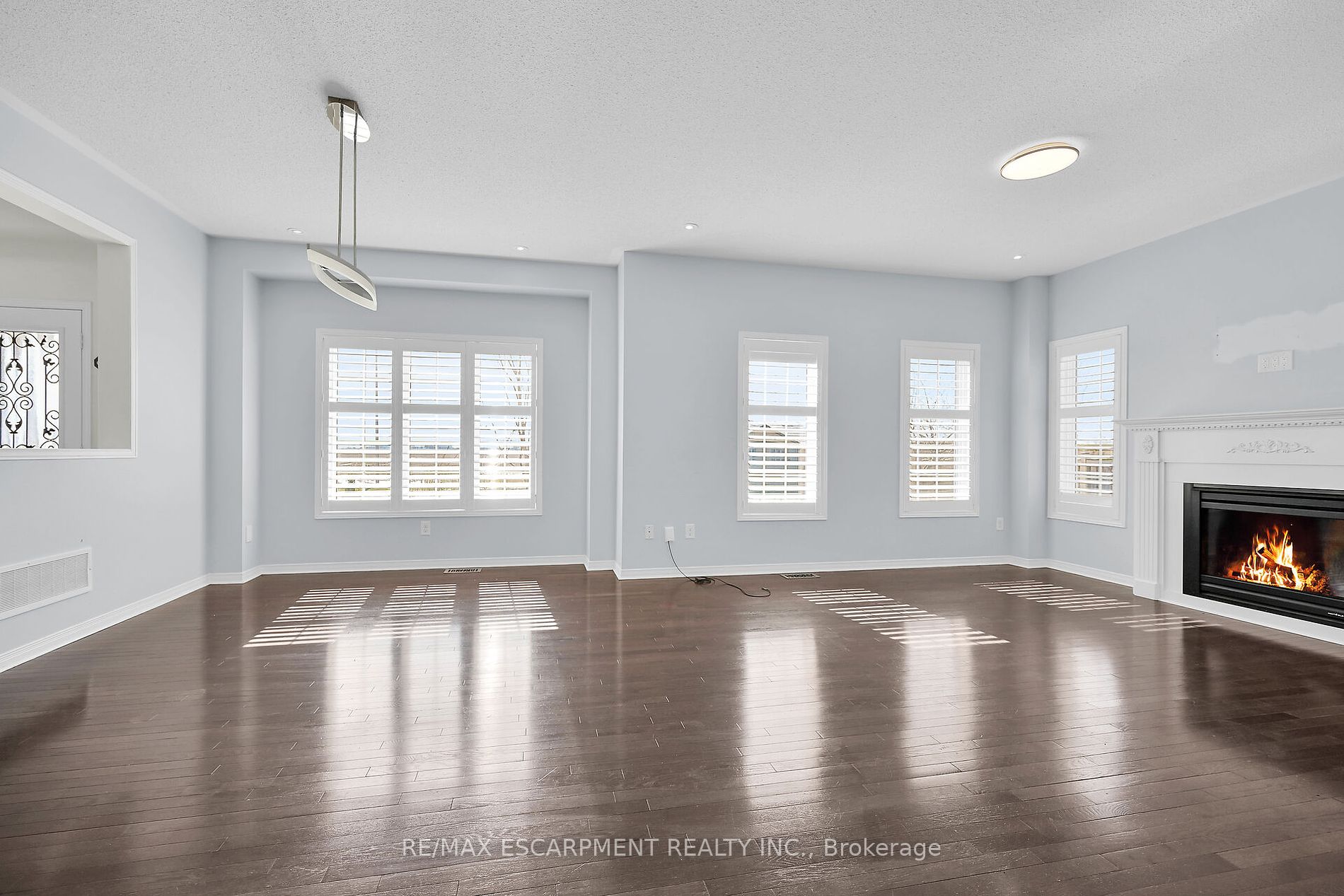 21 Chetholme Pl