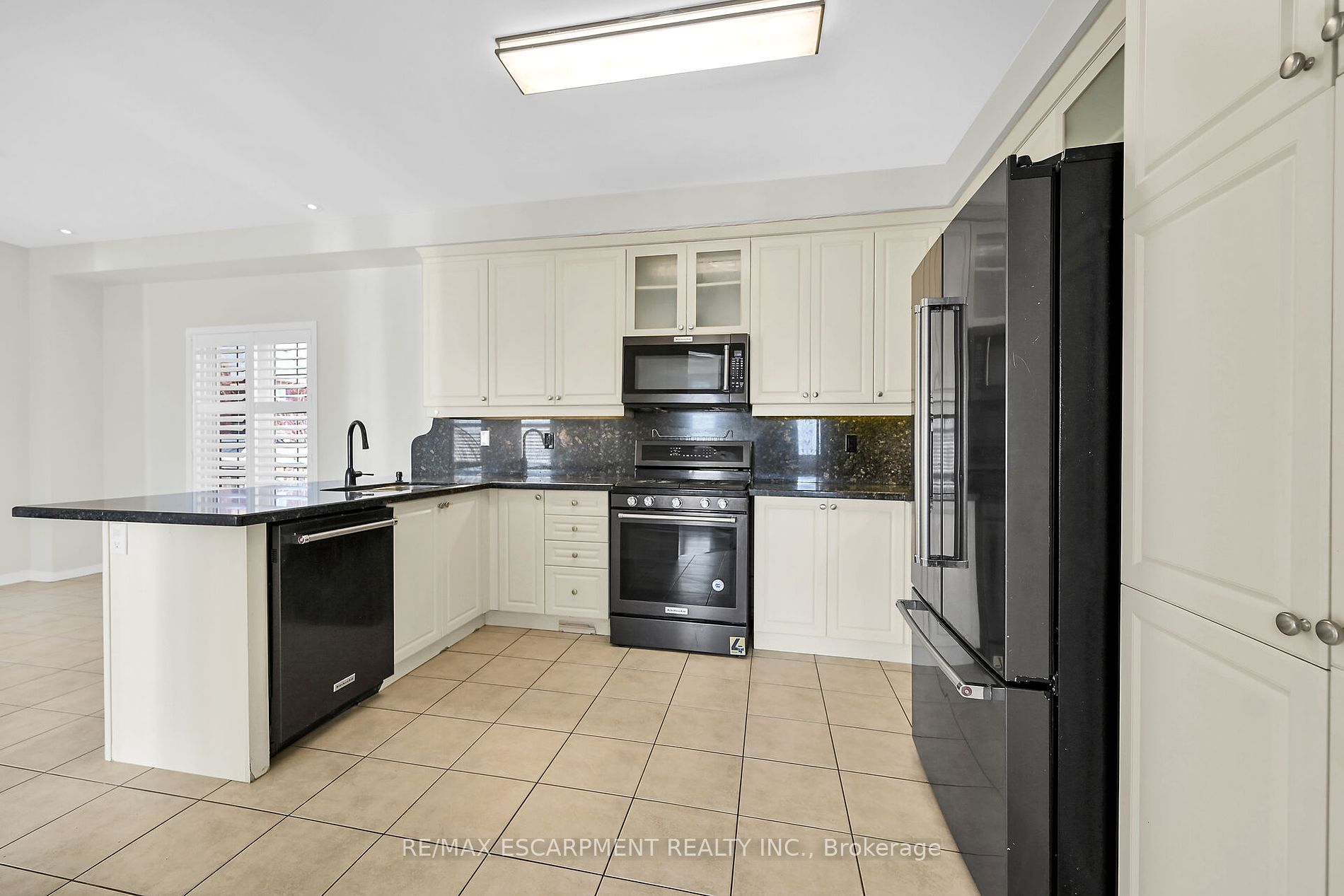 21 Chetholme Pl