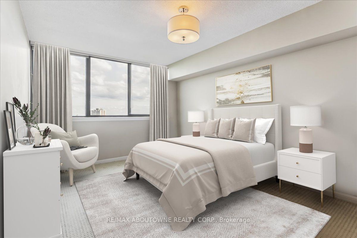 1240 Marlborough Court, #808