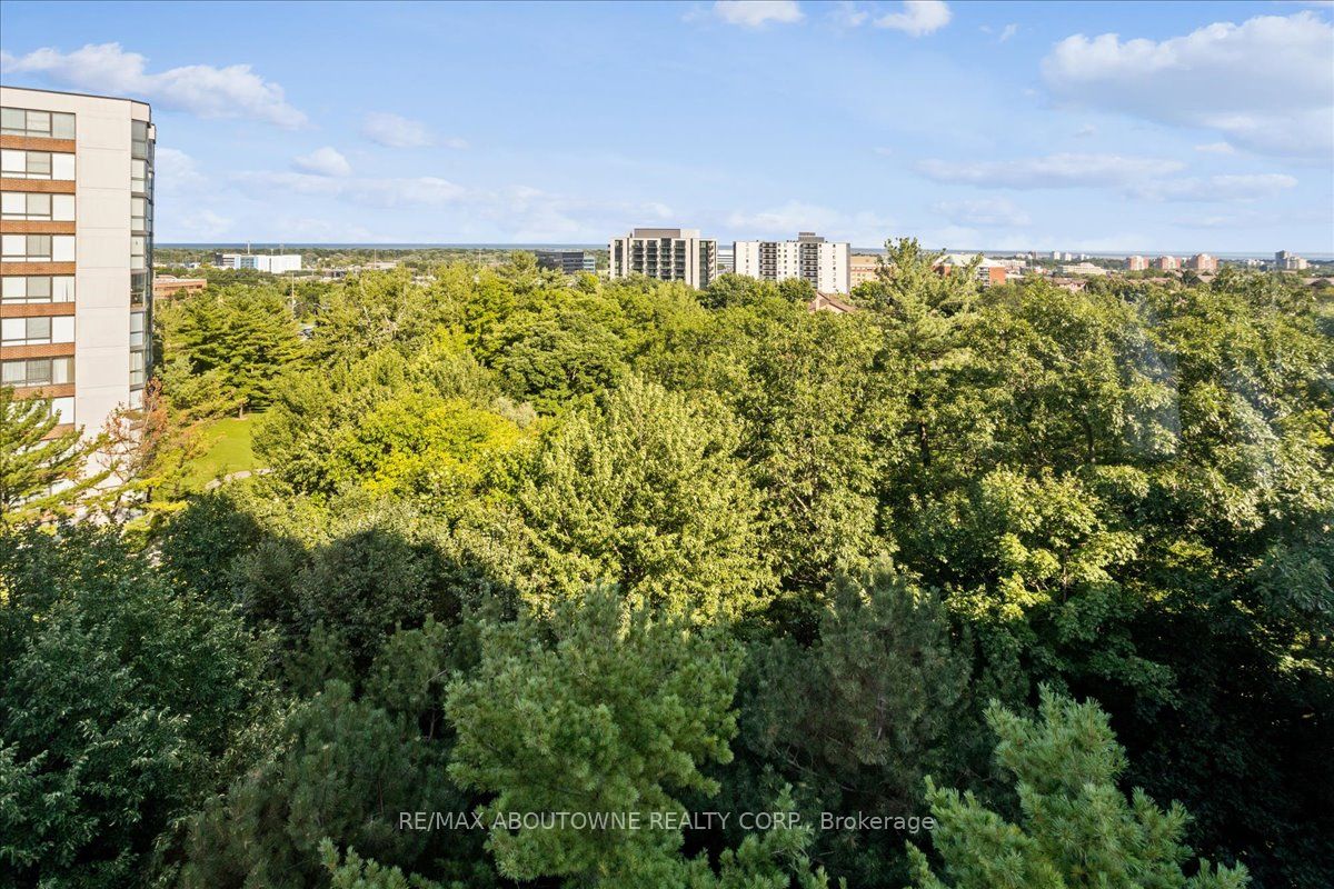 1240 Marlborough Court, #808
