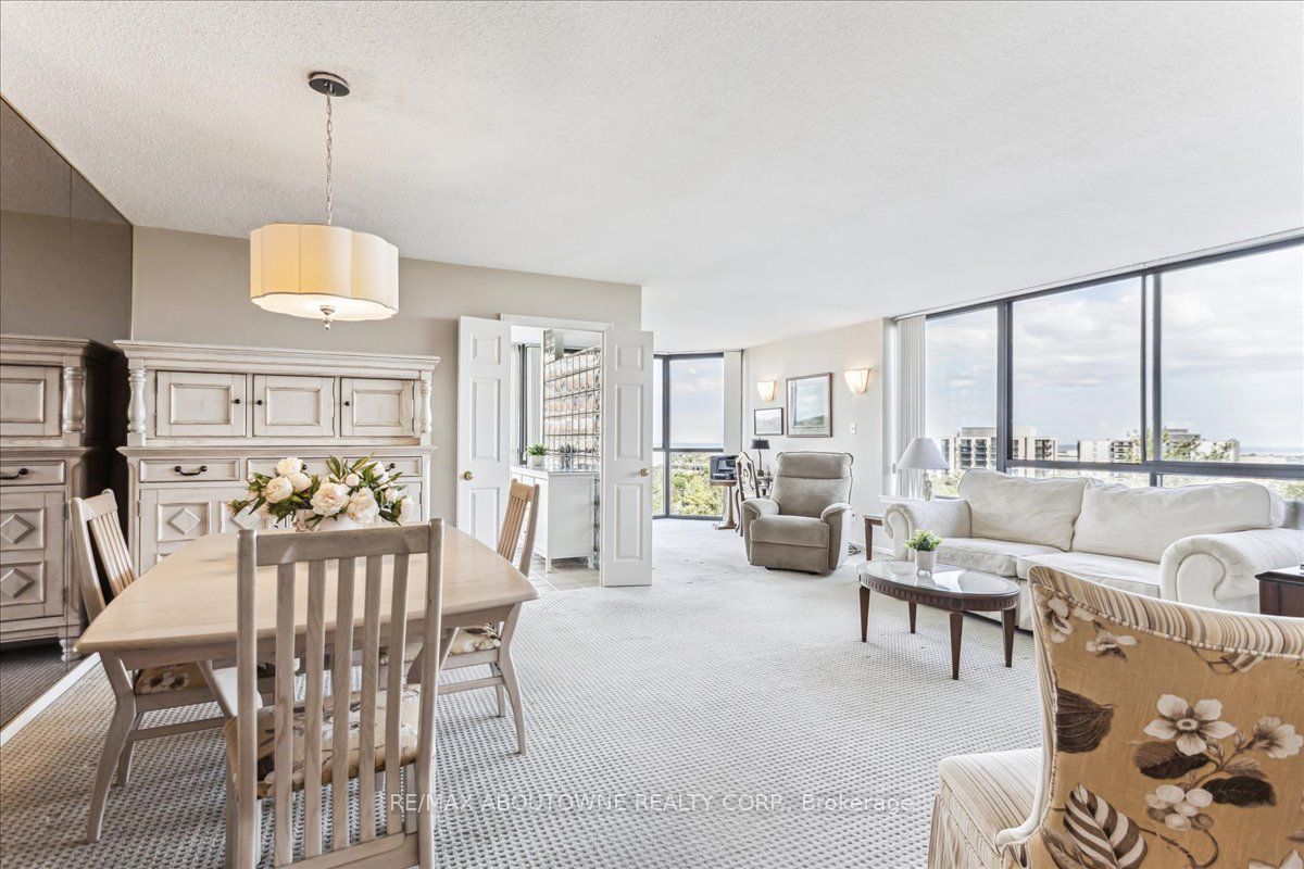1240 Marlborough Court, #808