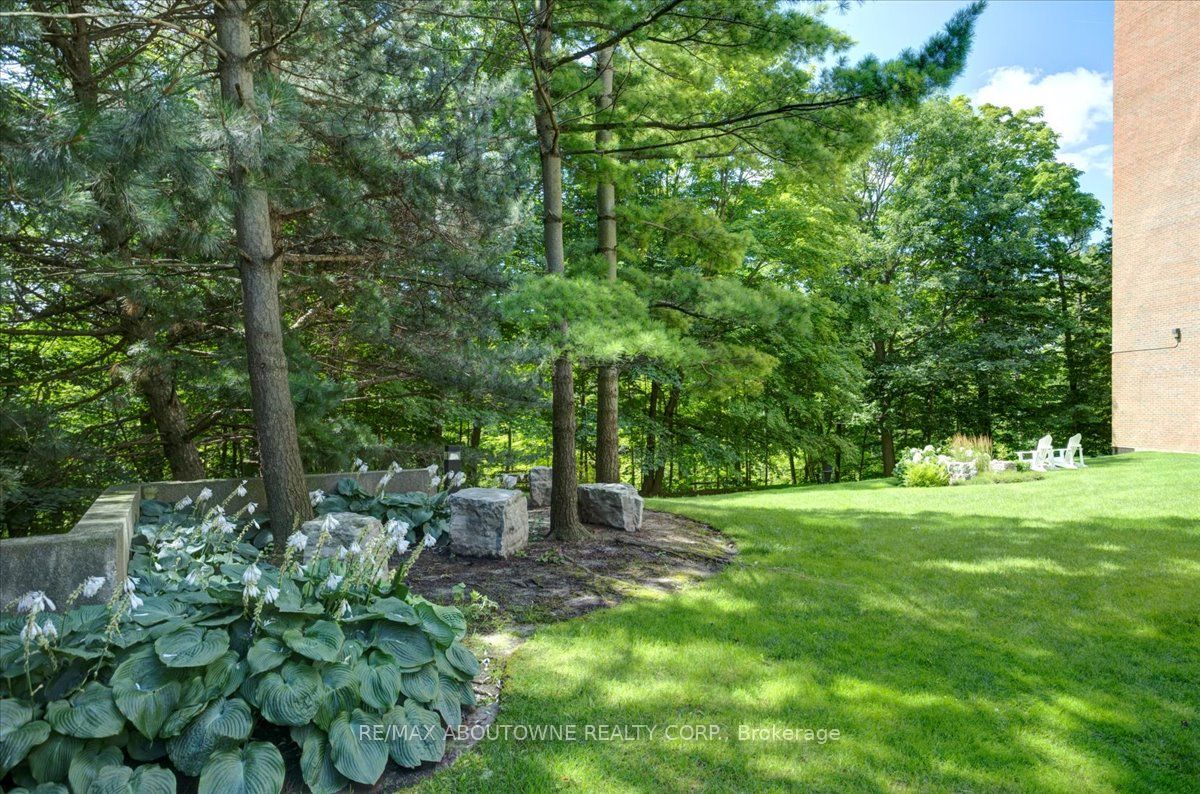 1240 Marlborough Court, #808