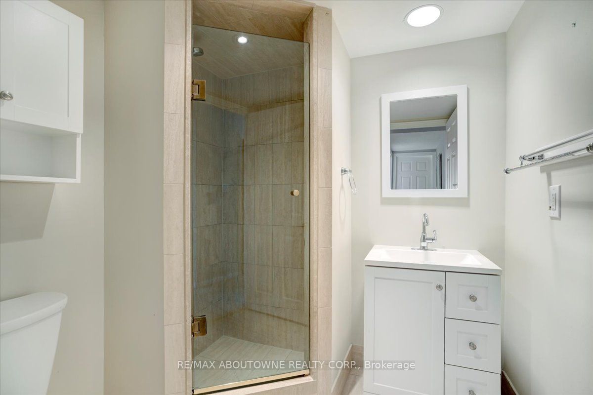 1240 Marlborough Court, #808