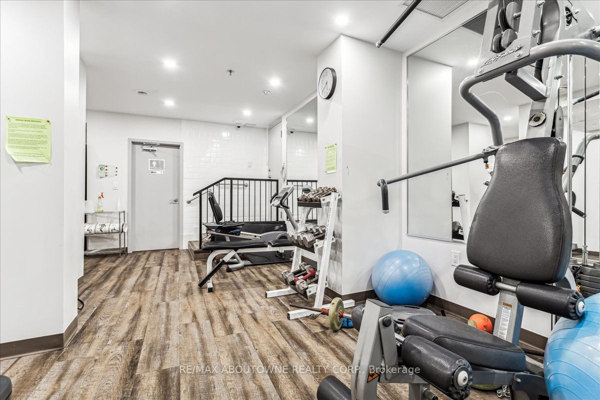 1240 Marlborough Court, #808